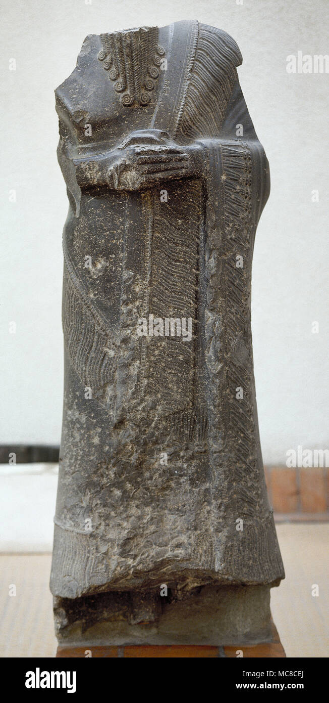Mari, Old Babylonian diorite statue of governor Tura-Dagan with cuneiform inscription, 2nd millenium BC. Museum of the Ancient Orient. Istabul, Turkey. Stock Photo