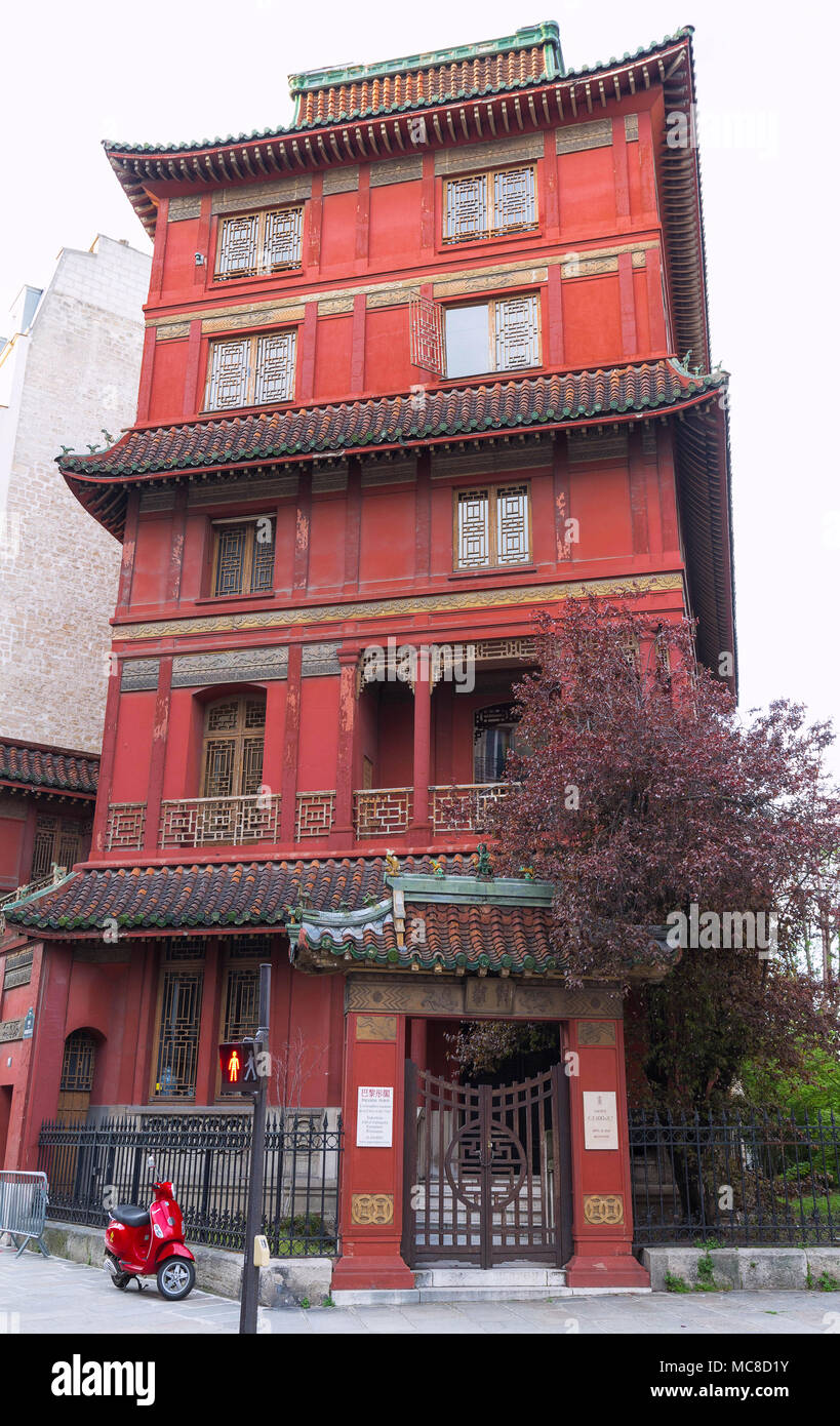 Red Chinese pagoda in Paris in the eight district, France. Stock Photo