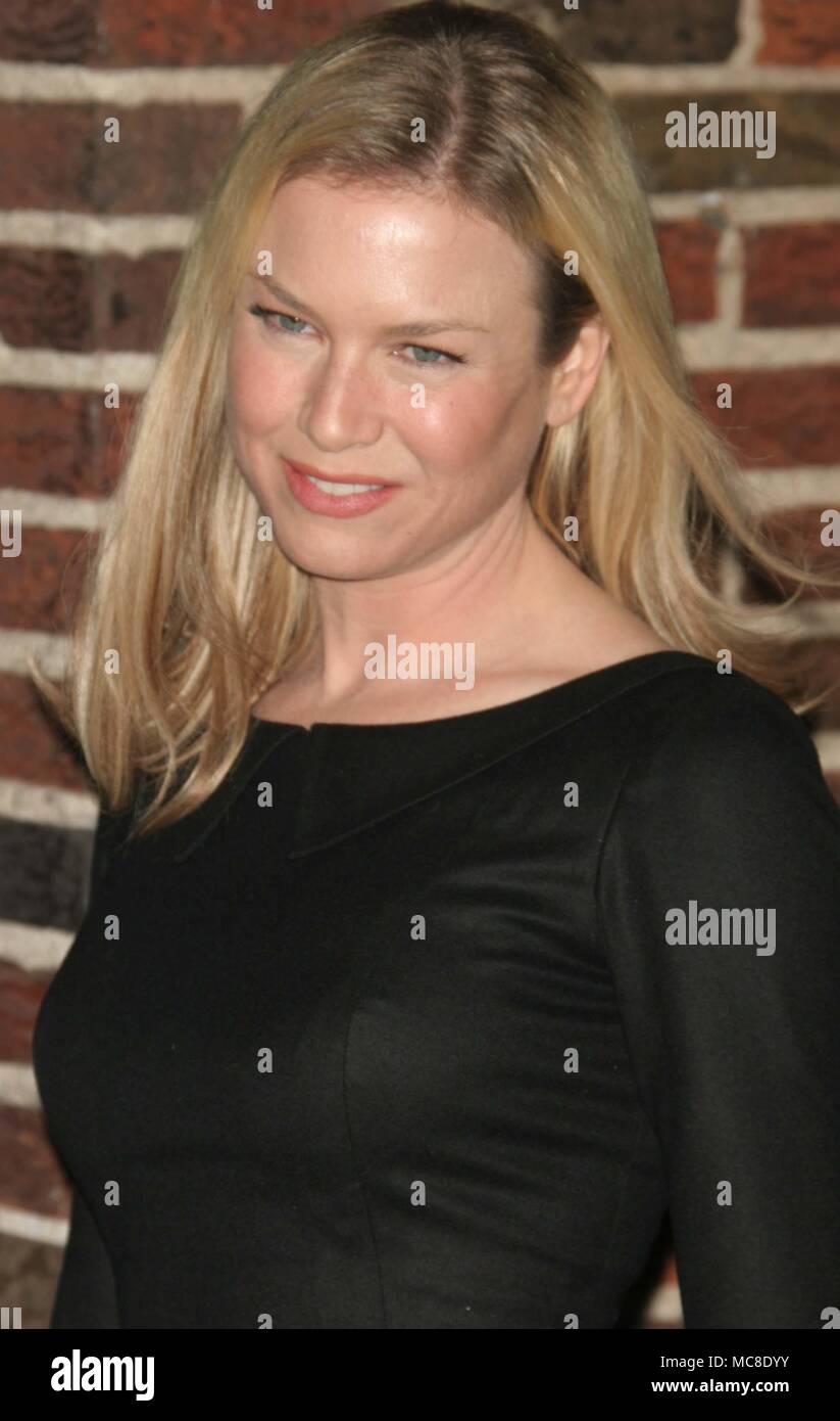 RENEE ZELLWEGER 2007 Photo By John Stock Photo