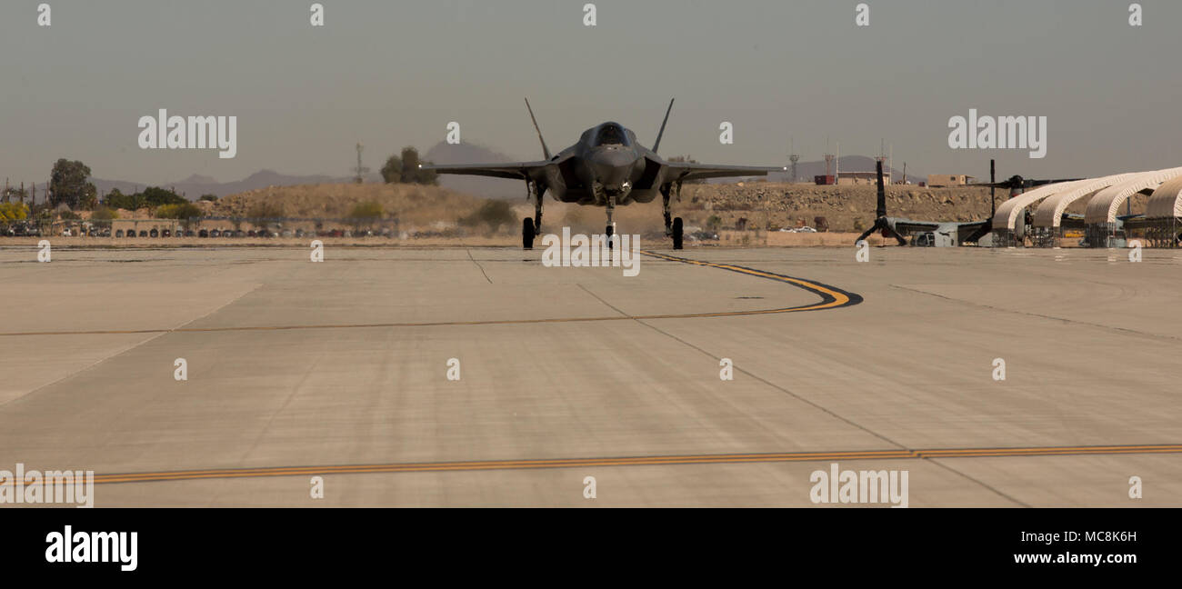 The Commanding Officer of Marine Fighter Attack Squadron 122 (VMFA-122), Lt. Col. John P. Price, lands after conducting the first flight operations in an F-35B Lightning ll at Marine Corps Air Station (MCAS) Yuma, Ariz., March 29, 2018. VMFA-122 conducted the flight operations for the first time as an F-35 squadron. Stock Photo