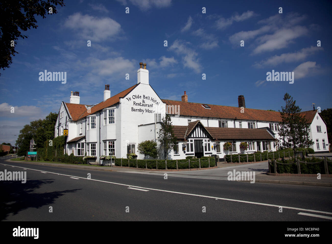Ye olde bell barnby moor civil wedding hires stock photography and