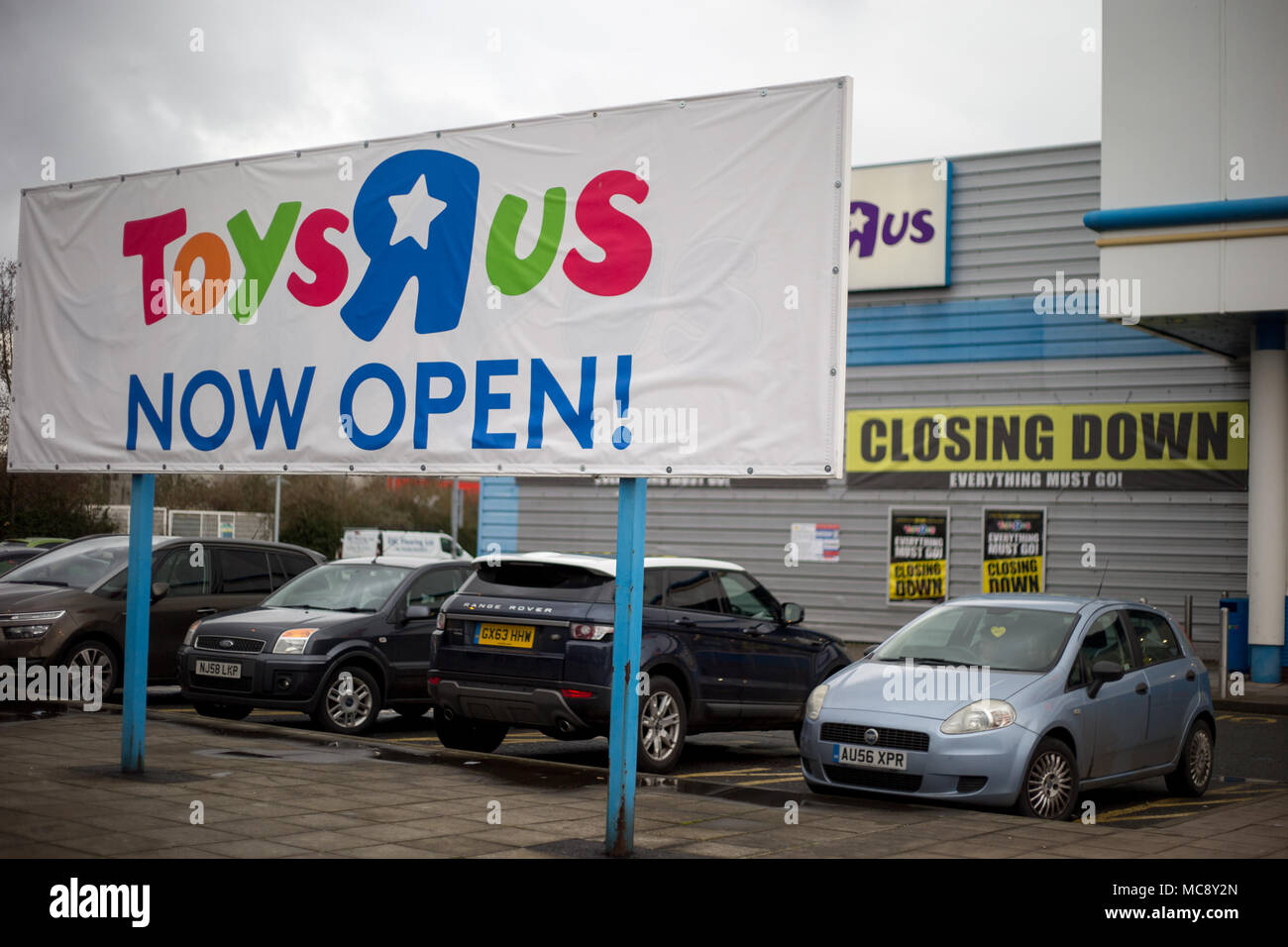 Toys R Us to close all stores in the UK within six weeks following its
