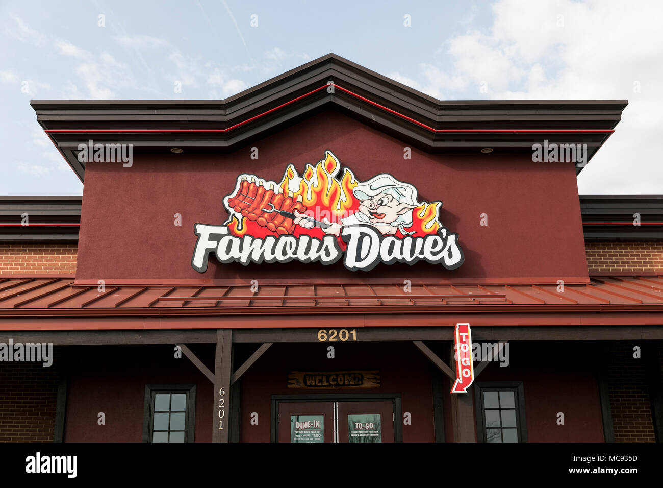 Famous dave's restaurant near me hotsell