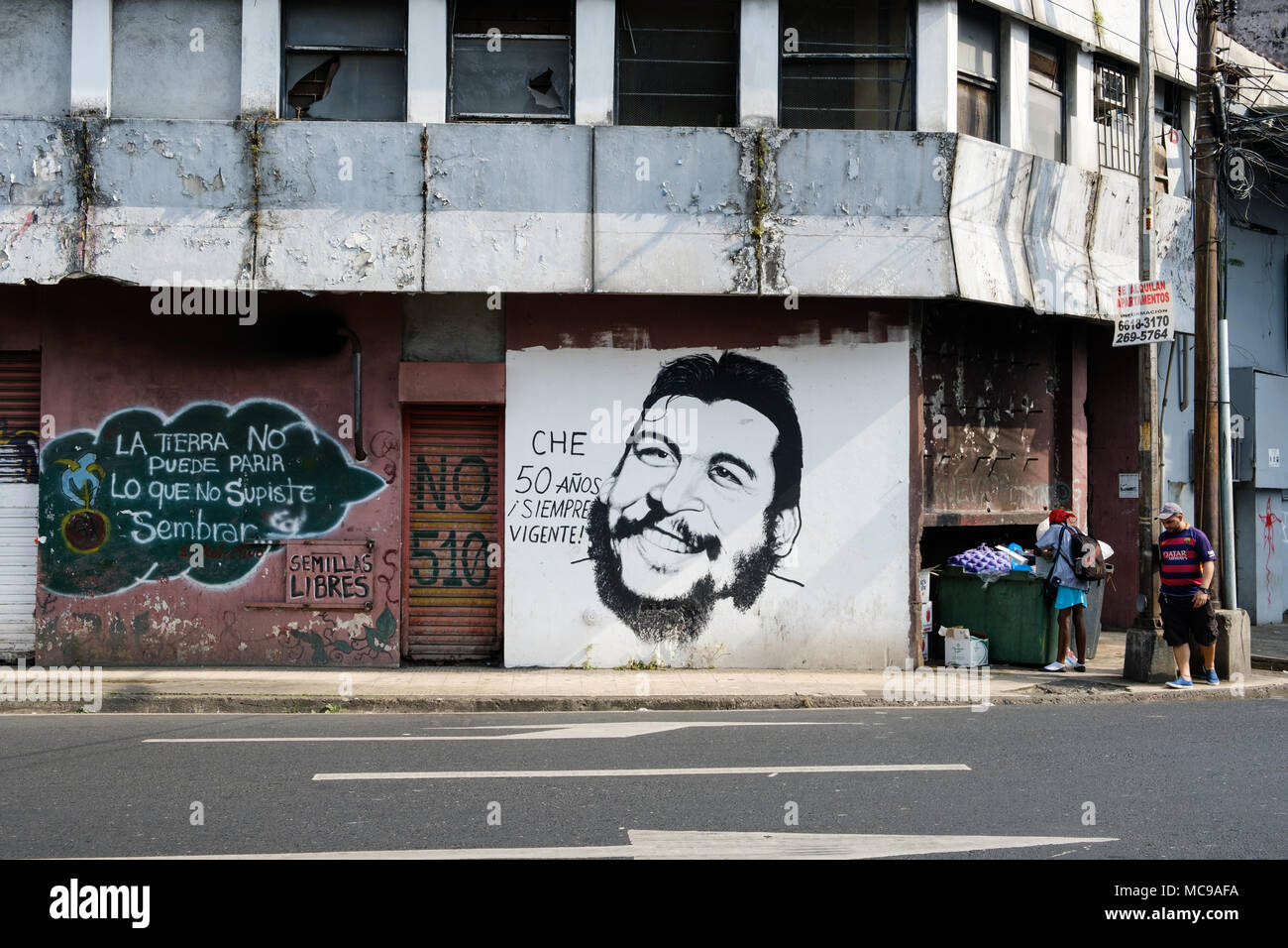 Panama City, Panama - march 2018: Political graffiti, portrait of  Ernesto  Che  Guevara, the   Argentine Marxist revolutionary and guerrilla of the C Stock Photo