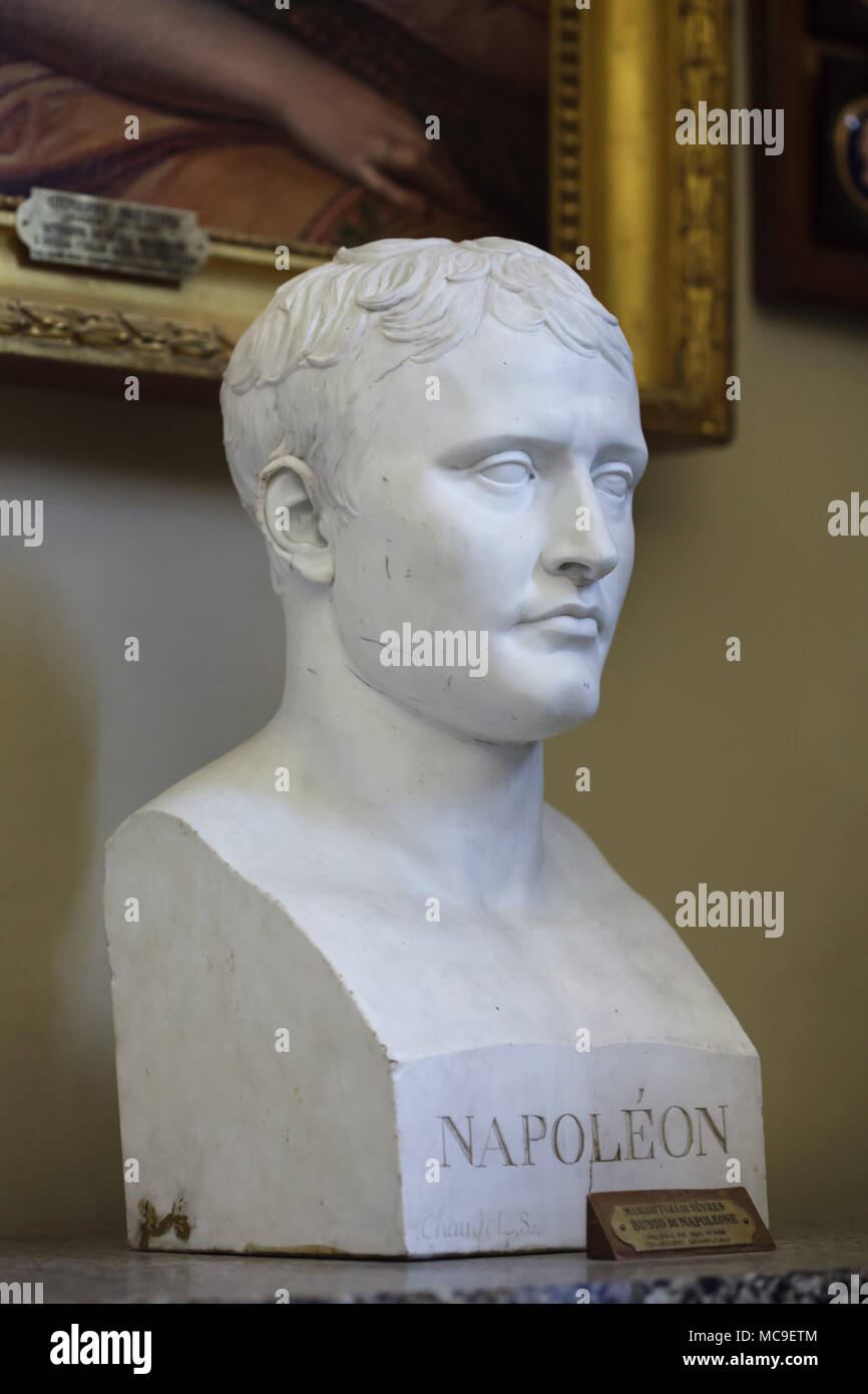 Marble bust of Napoleon Bonaparte on display in the Gallery of Modern Art (Galleria d'arte moderna) in the Palazzo Pitti in Florence, Tuscany, Italy. Stock Photo