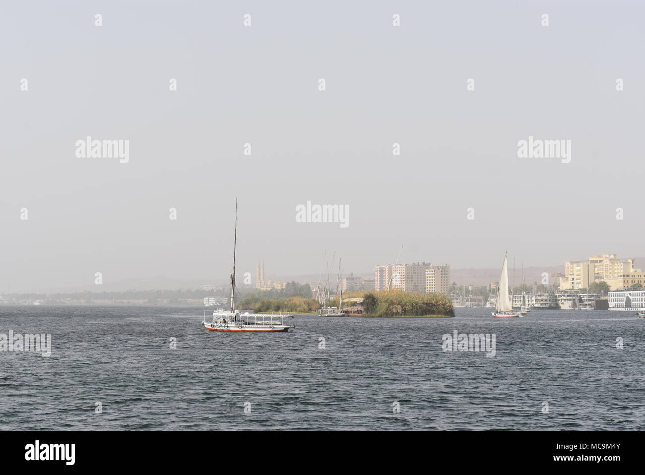 Life Is Like A Camera So Face It With A Smile Stock Photo Alamy