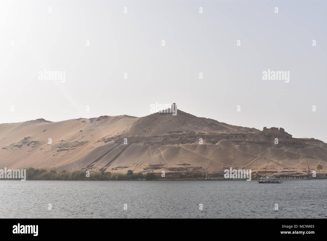 Life Is Like A Camera So Face It With A Smile Stock Photo Alamy