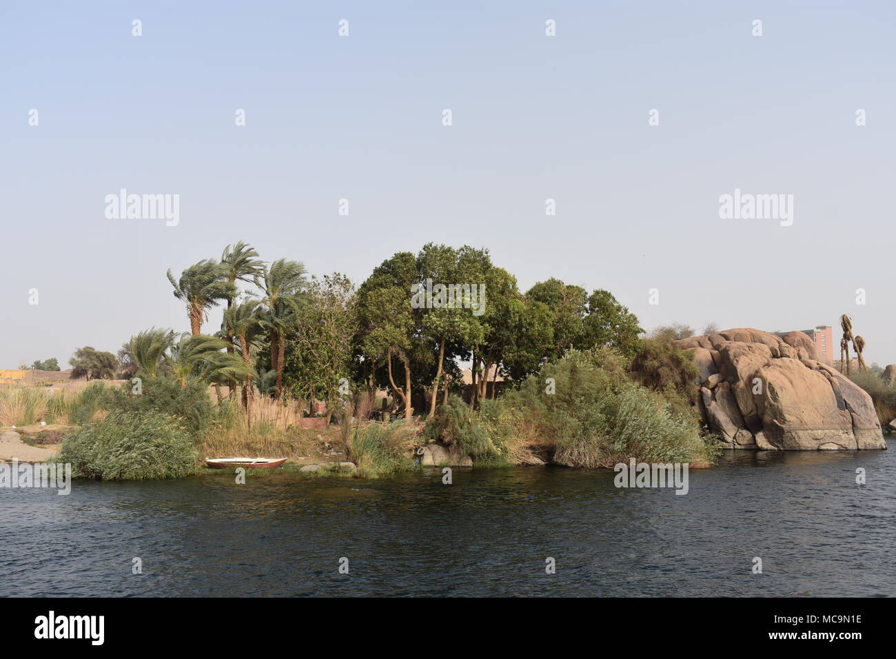 Life Is Like A Camera So Face It With A Smile Stock Photo Alamy