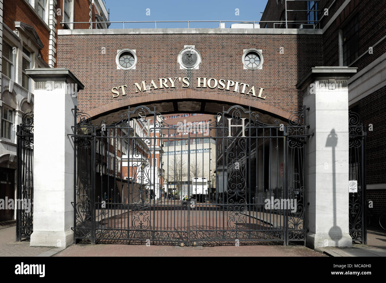 st mary's hospital london contact number