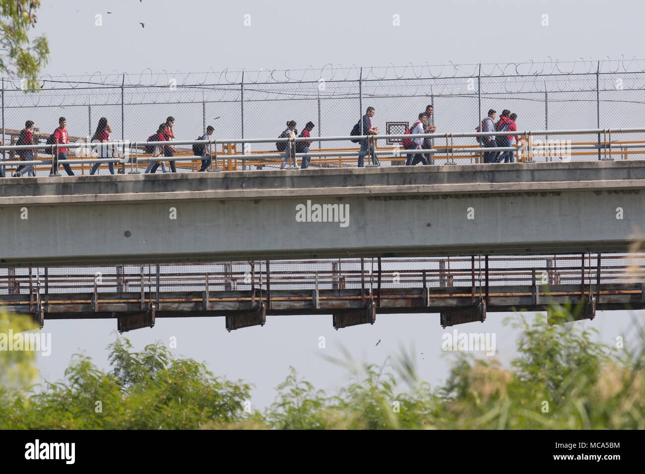 Border Crossing Mexico Traffic Stock Photos & Border Crossing Mexico