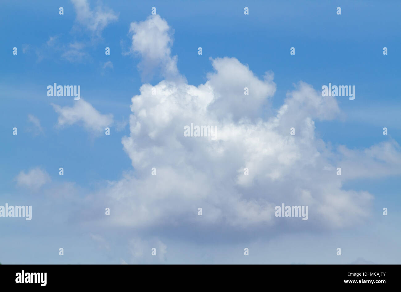 Beautiful white blue clouds hi-res stock photography and images - Alamy