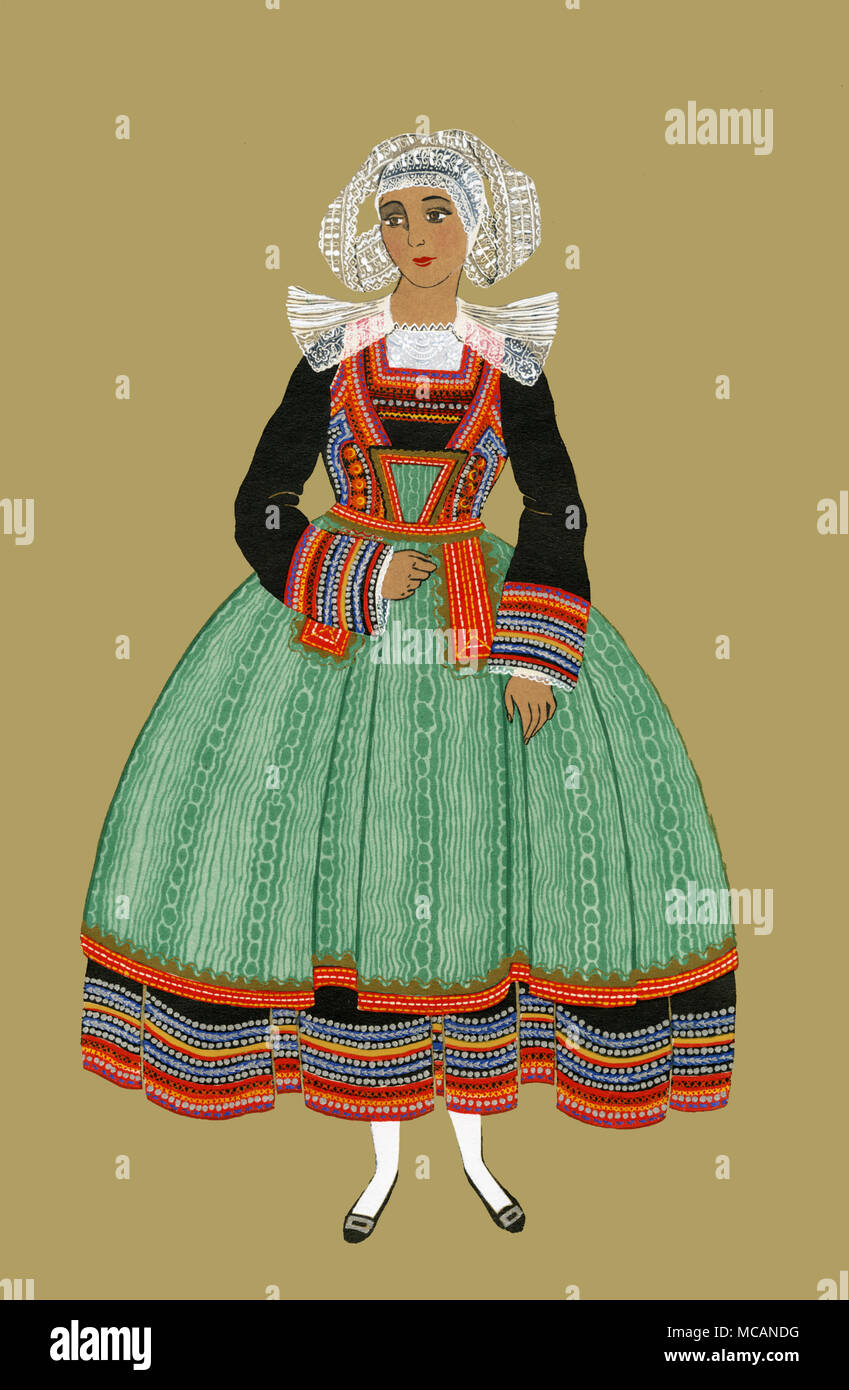 la bretagne femme de pont aven Stock Photo  Alamy