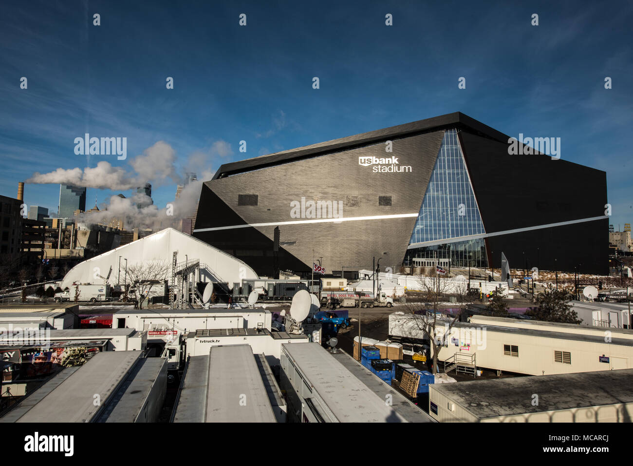 US Bank Stadium Stock Photo - Alamy