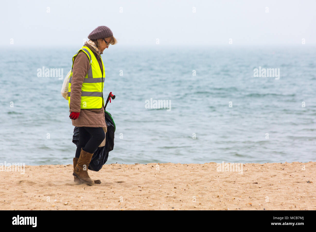 Hi vis vest litter hires stock photography and images Alamy