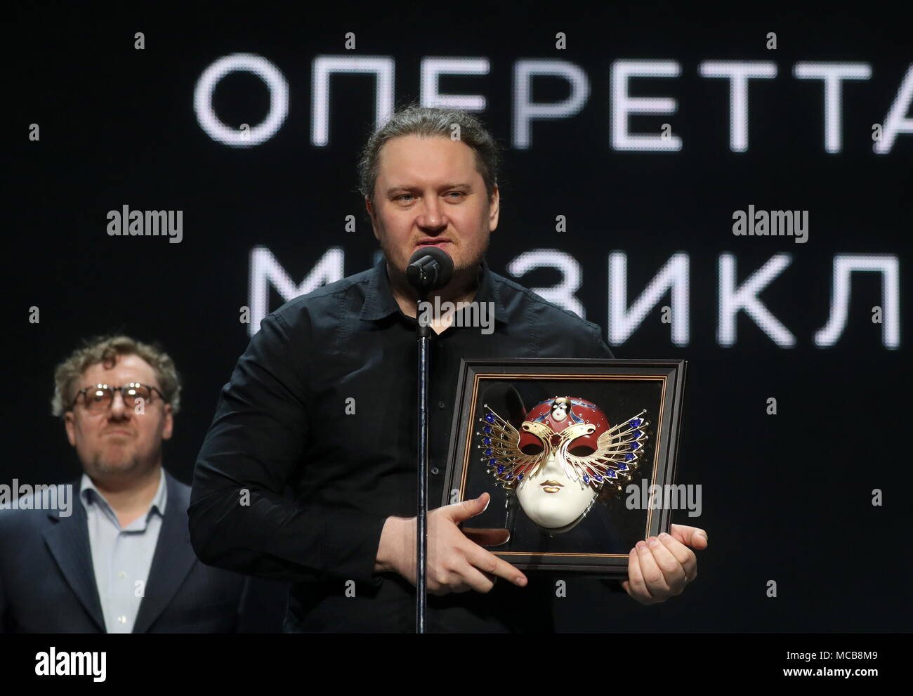 Alexander Novikov: biography, personal life, family, songs and photos of the singer 45 Alexander Novikov: biography, personal life, family, songs and photos of the singer 4