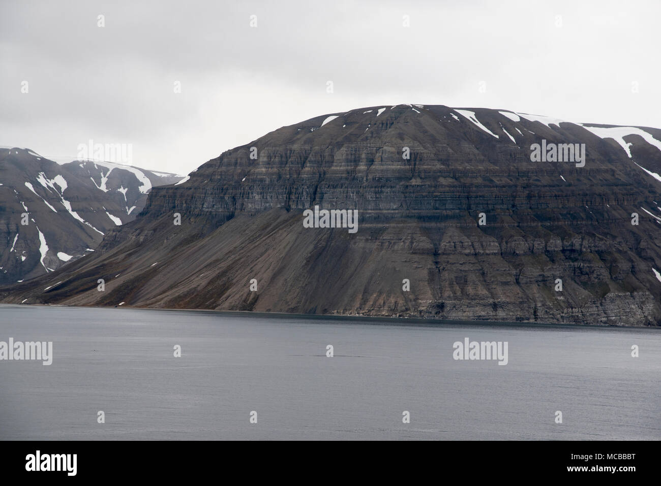 Svalbard Is A Remote Archipelago In The Northern Arctic Ocean Shaped By The Iceages And Covered 