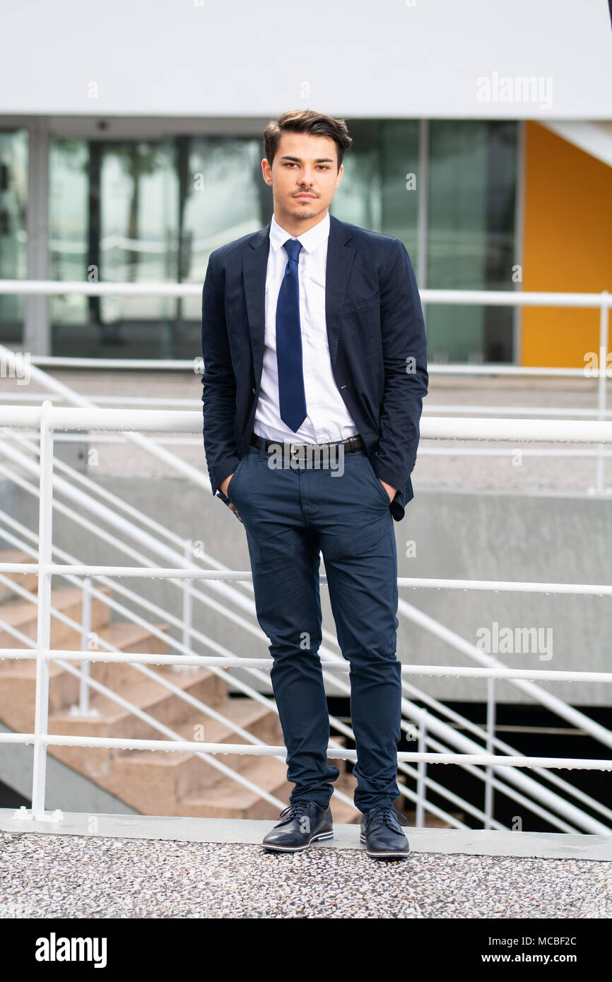Business man with suit in outdoor ambient Stock Photo - Alamy