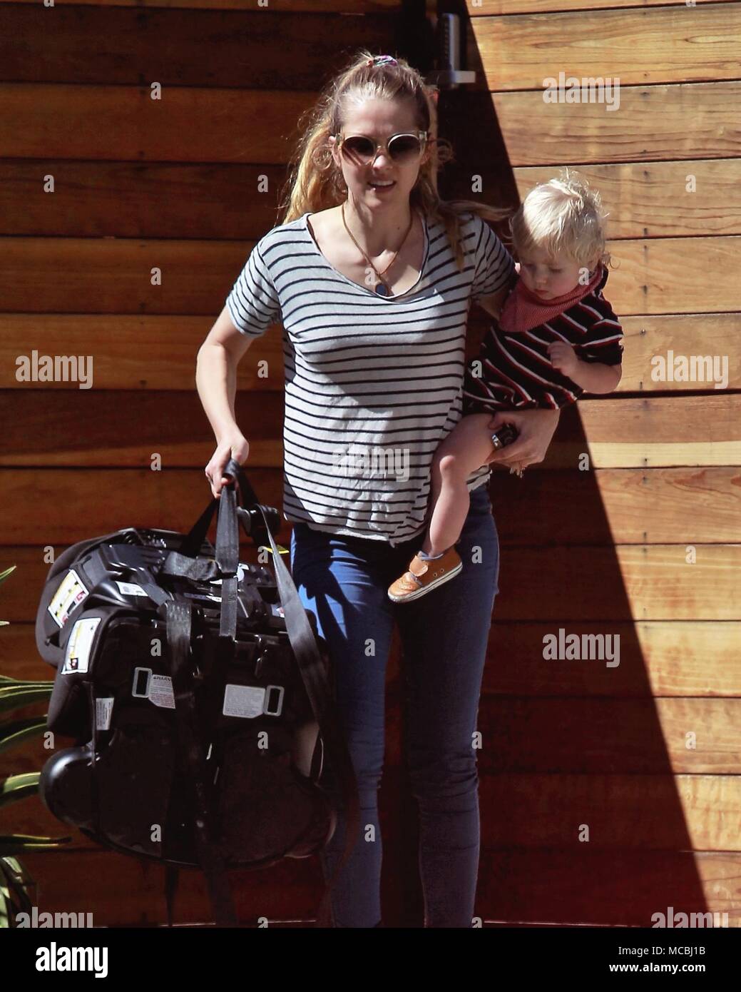 Teresa Palmer takes her children to daycare Featuring Teresa Palmer