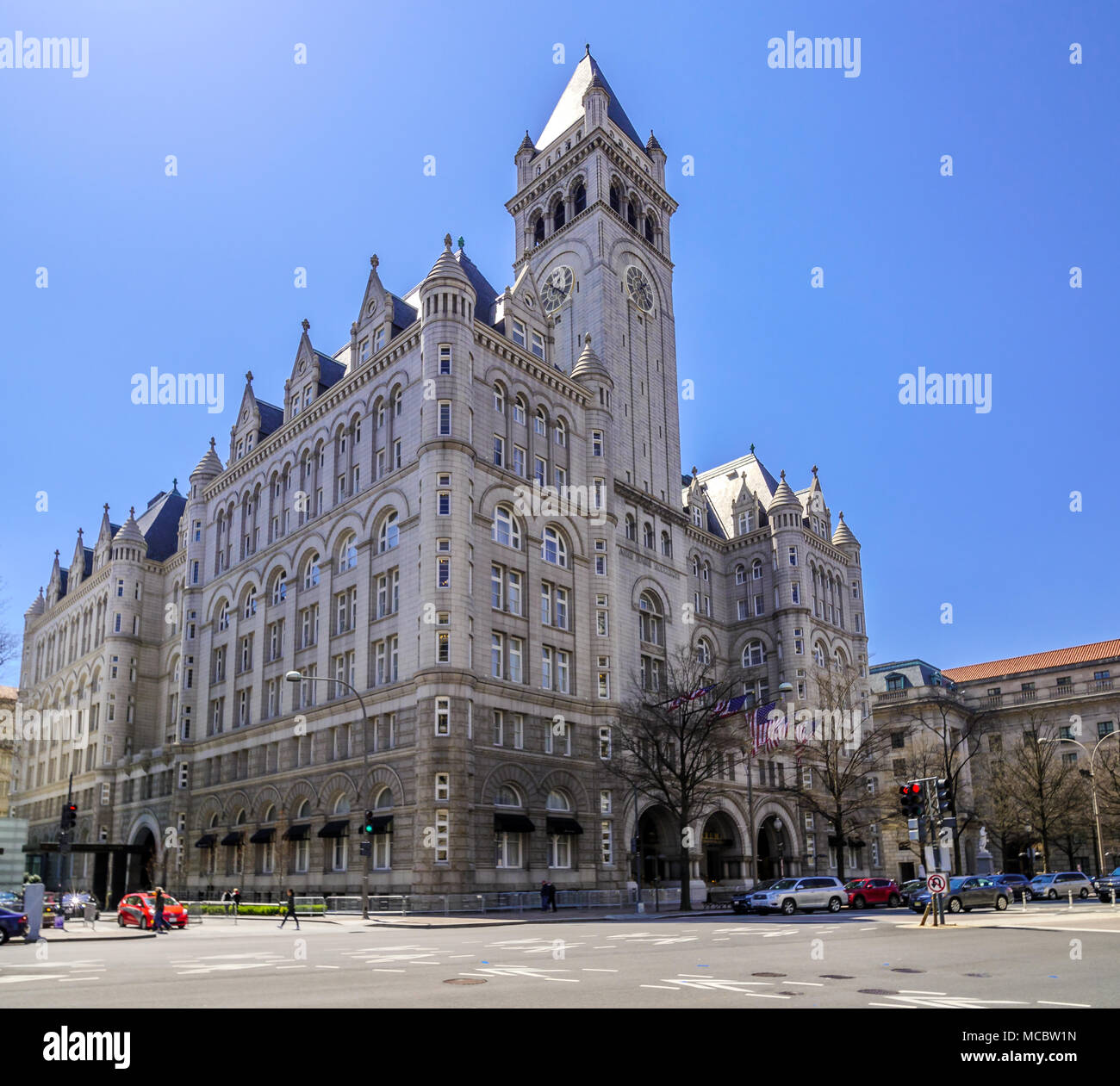 Trump international hotel and tower hi-res stock photography and images ...