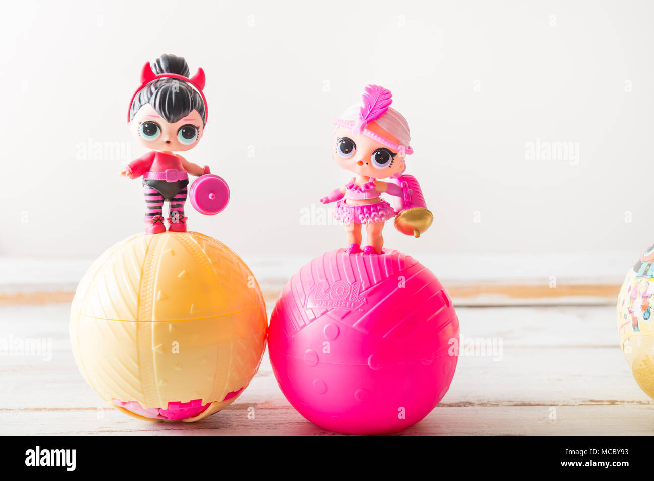 Newest lol best sale dolls 2018