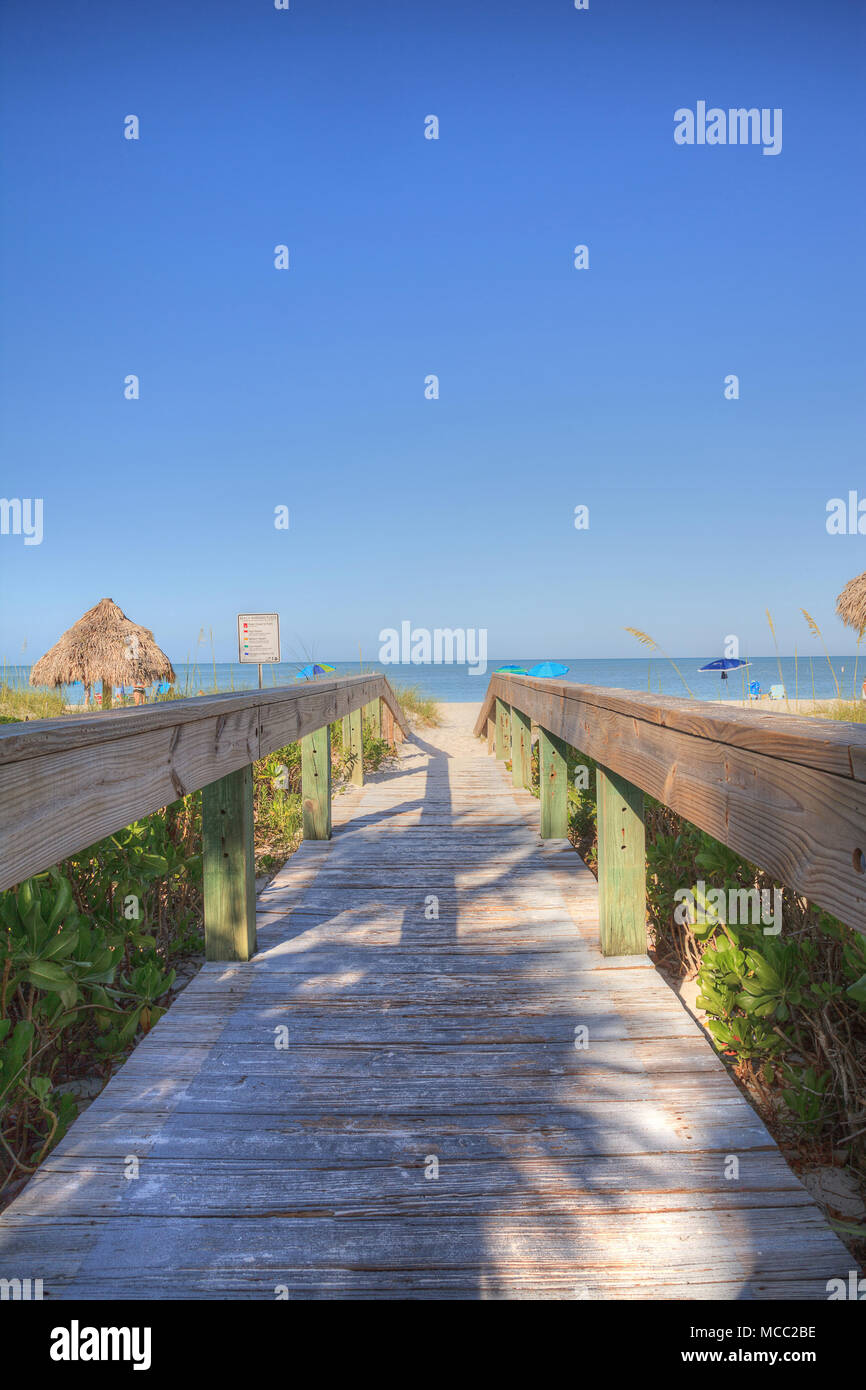 Clear blue sky over Lowdermilk Beach in Naples, Florida Stock Photo Alamy