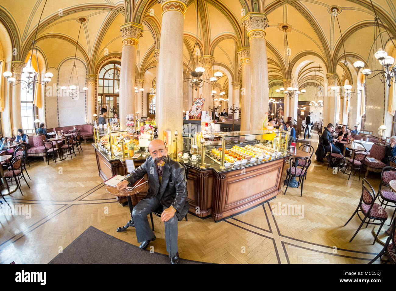 CAFE CENTRAL VIENNA visual data 8