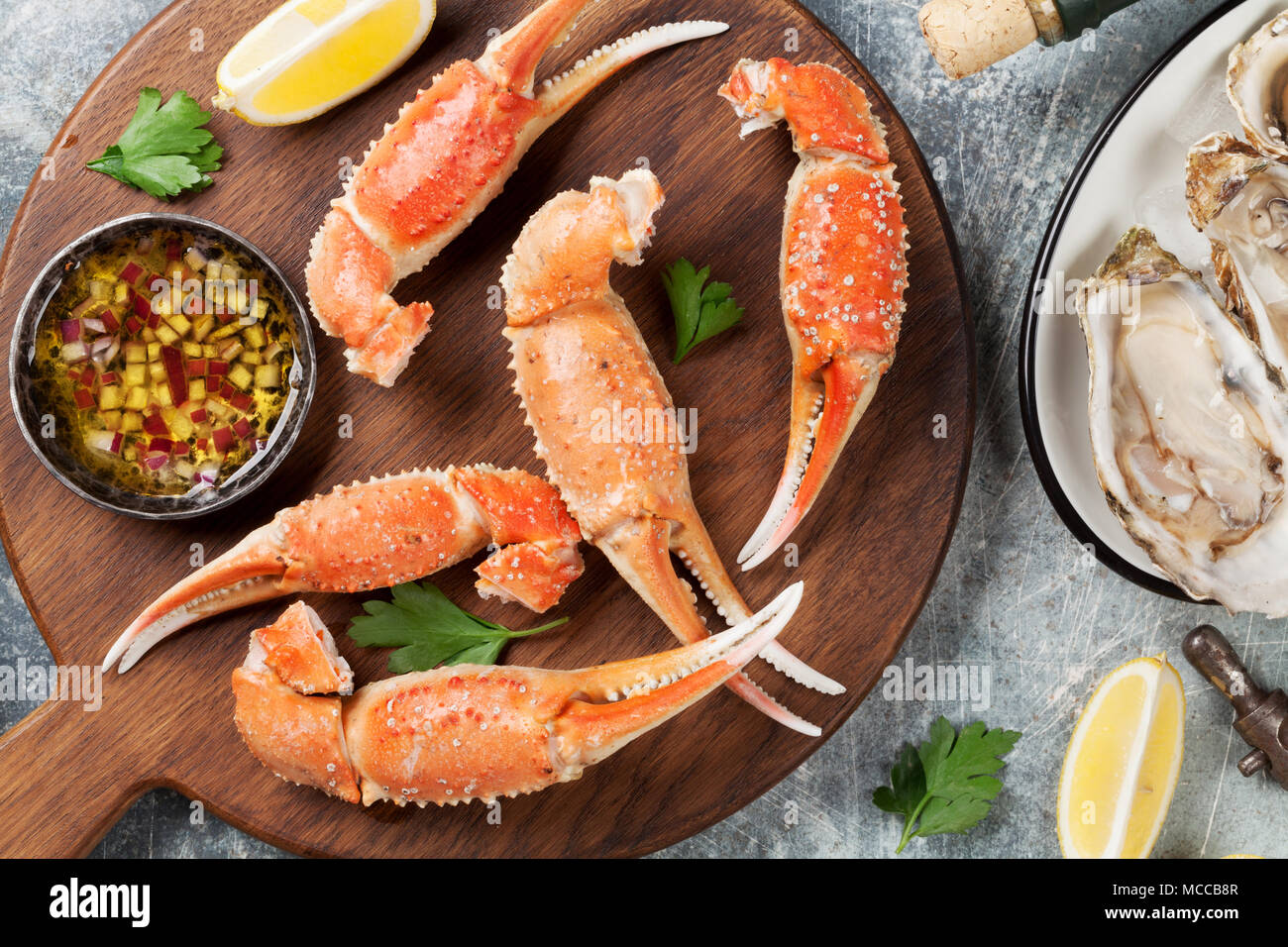Seafood. Oysters, lobster, clams. Top view Stock Photo Alamy