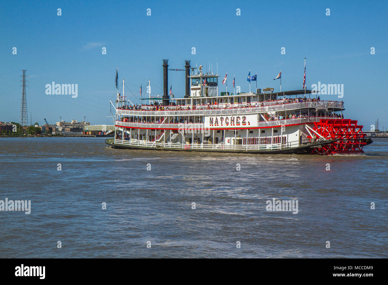 Sternwheel steamboat hi-res stock photography and images - Alamy