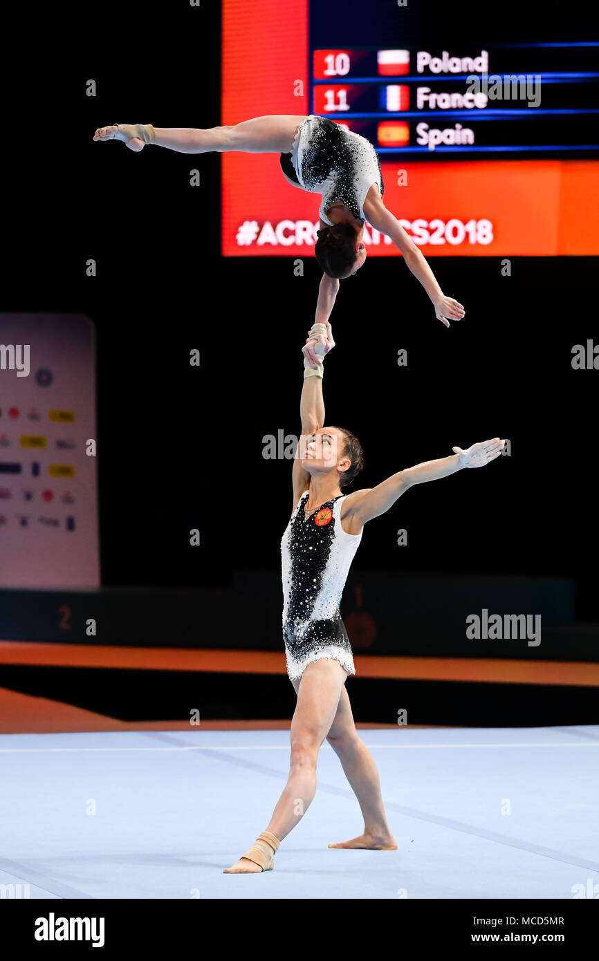 Antwerp, Belgium. 15th April 2018. Marina Guryeva and Daria Kalinina (RUS) are competing in women's  Pair Qualification Combined dand are competing during the 26th World Championships Acrobatics Gymnastics 2018 at Lotto Arena on Sunday, 15 April 2018. ANTWERP, BELGIUM. Credit: Taka G Wu Credit: Taka Wu/Alamy Live News Stock Photo