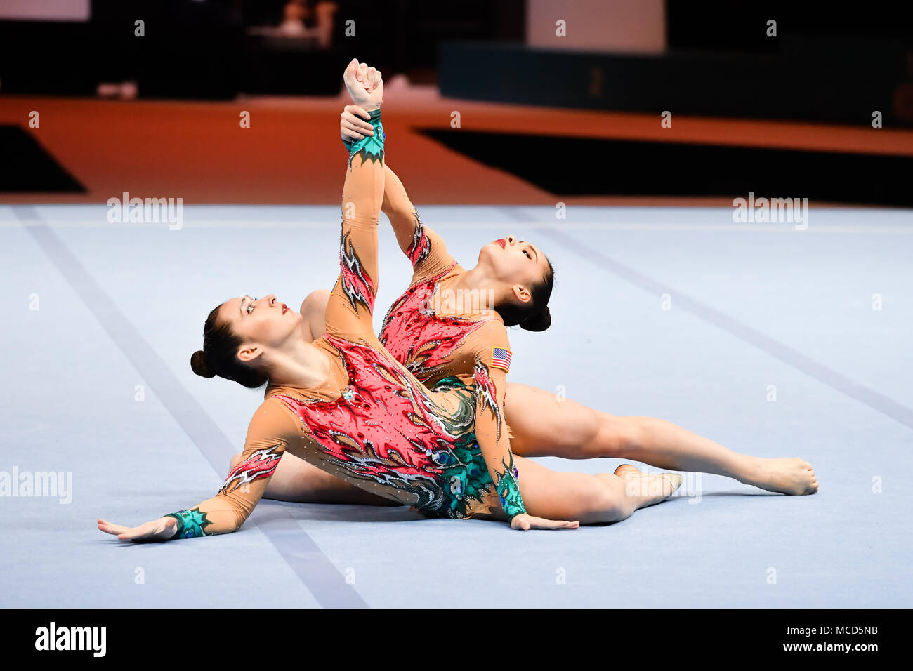 Antwerp, Belgium. 15th April 2018. Emily Davis and Aubrey Rosilier (USA) are competing in Women's Pair Qualification Combined during the 26th World Championships Acrobatics Gymnastics 2018 at Lotto Arena on Sunday, 15 April 2018. ANTWERP, BELGIUM. Credit: Taka G Wu Credit: Taka Wu/Alamy Live News Stock Photo