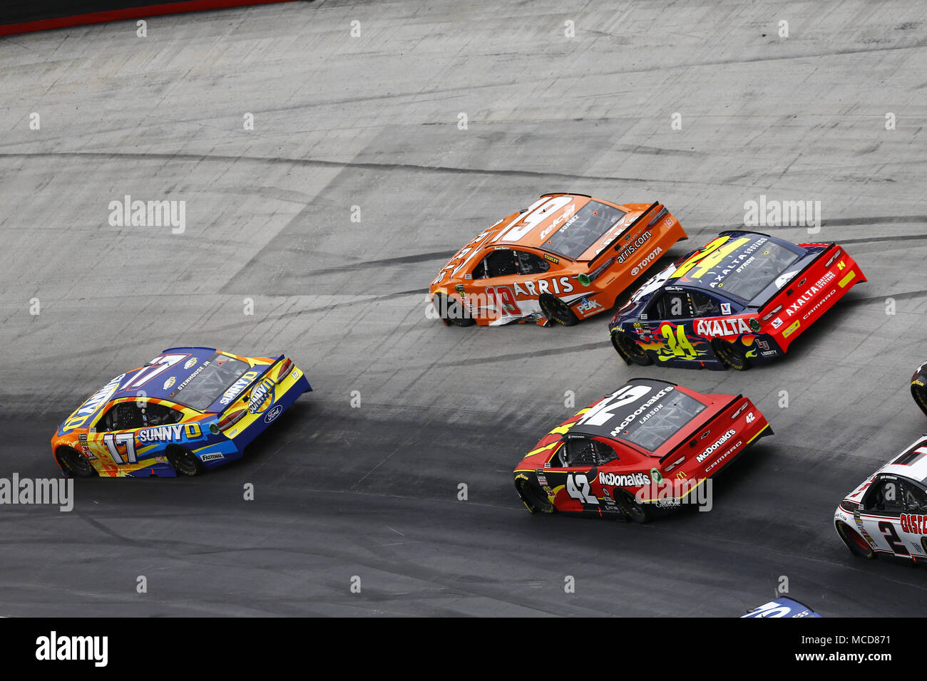 Bristol, Tennessee, USA. 15th Apr, 2018. April 15, 2018 - Bristol, Tennessee, USA: Ricky Stenhouse, Jr (17), Daniel Suarez (19), William Byron (24), Kyle Larson (42) and Brad Keselowski (2) battle for position during the Food City 500 at Bristol Motor Speedway in Bristol, Tennessee. Credit: Chris Owens Asp Inc/ASP/ZUMA Wire/Alamy Live News Stock Photo