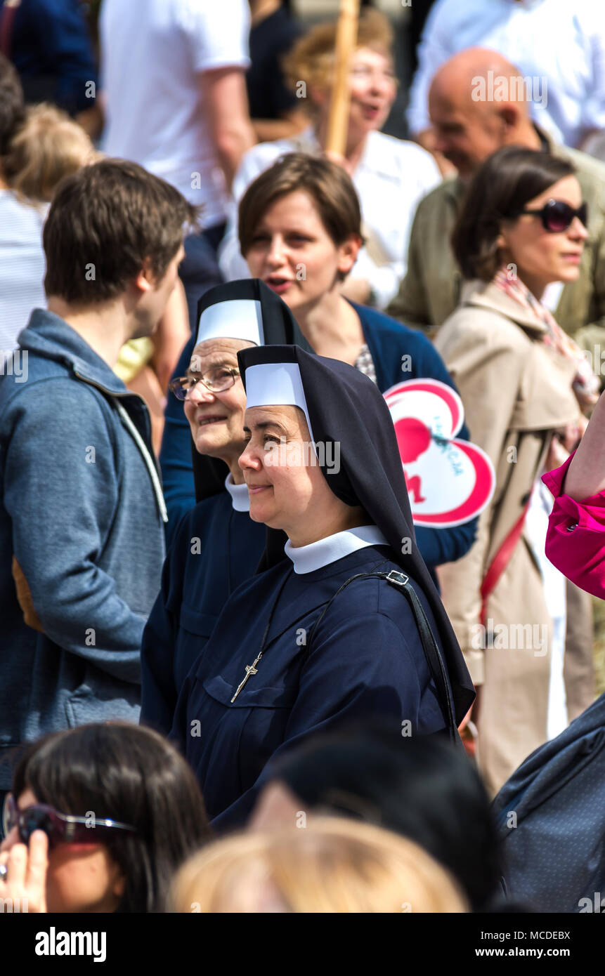 Poland, Warsaw: Polish nuns attend the annual March for Life or Sanctity of Life March in the Poland’s capital. Stock Photo