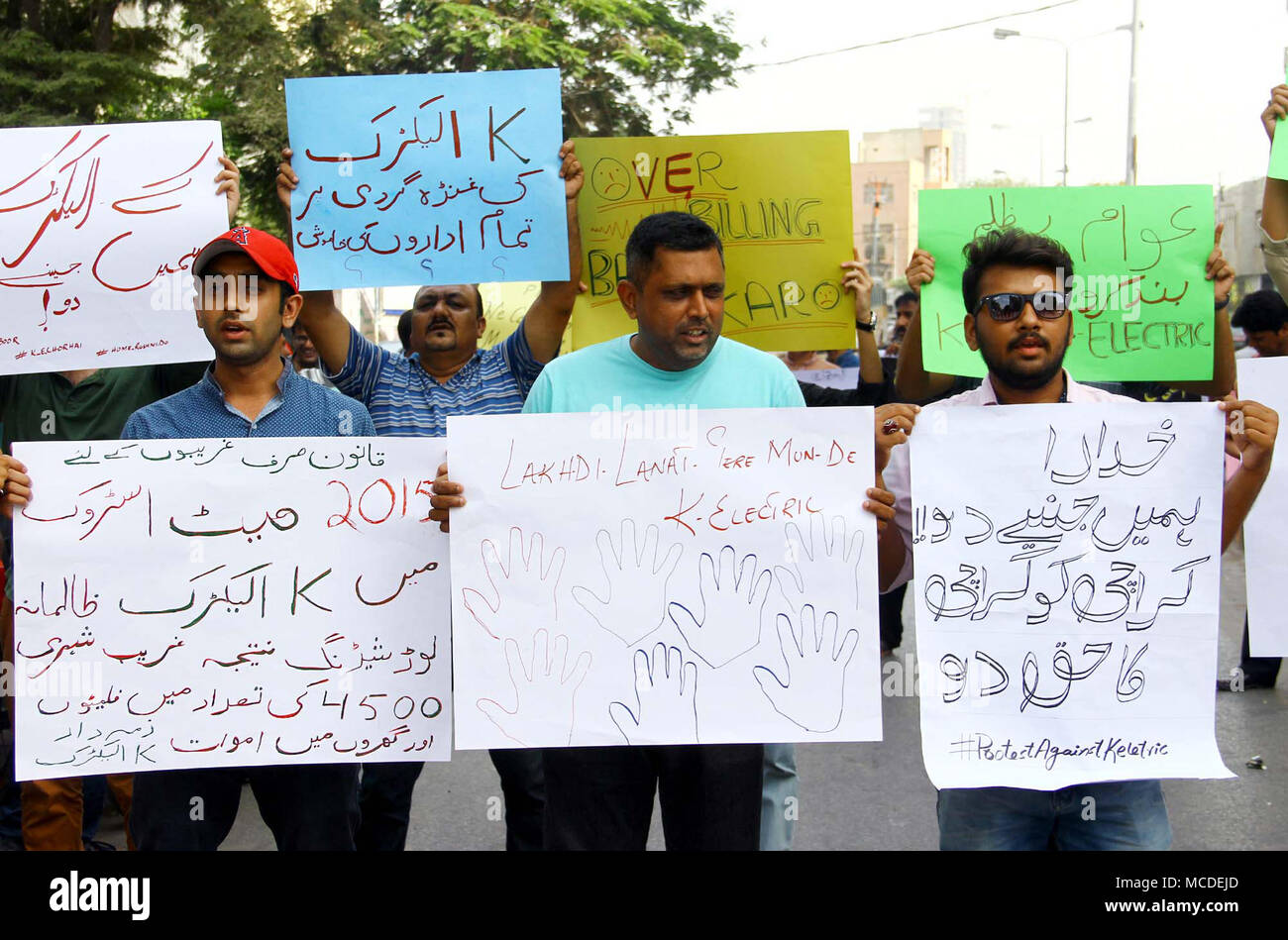 Electricity Load Shedding Karachi Stock Photos & Electricity Load ...