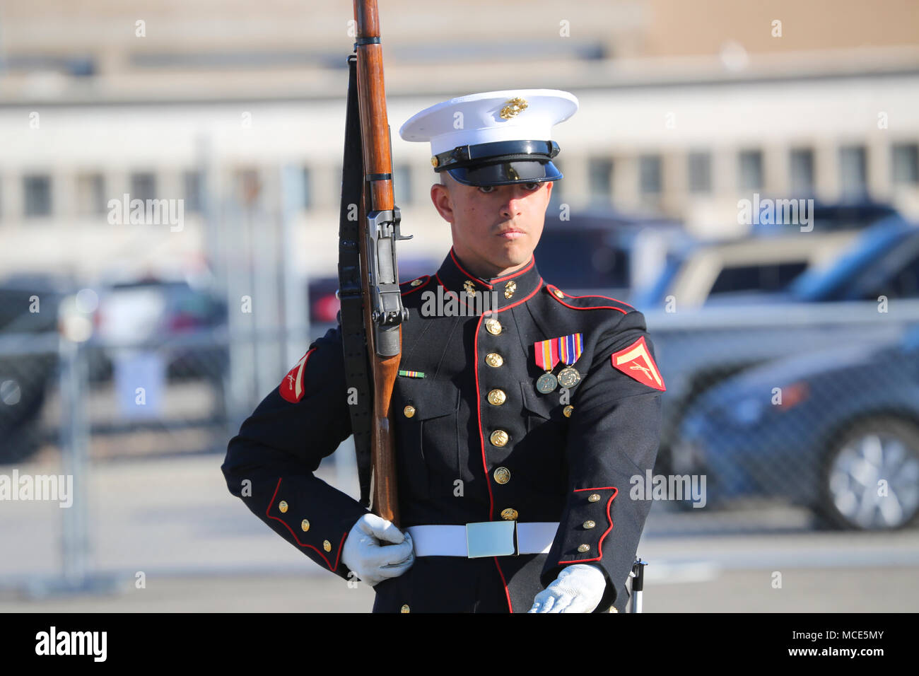 Usmc silent drill team hires stock photography and images Alamy