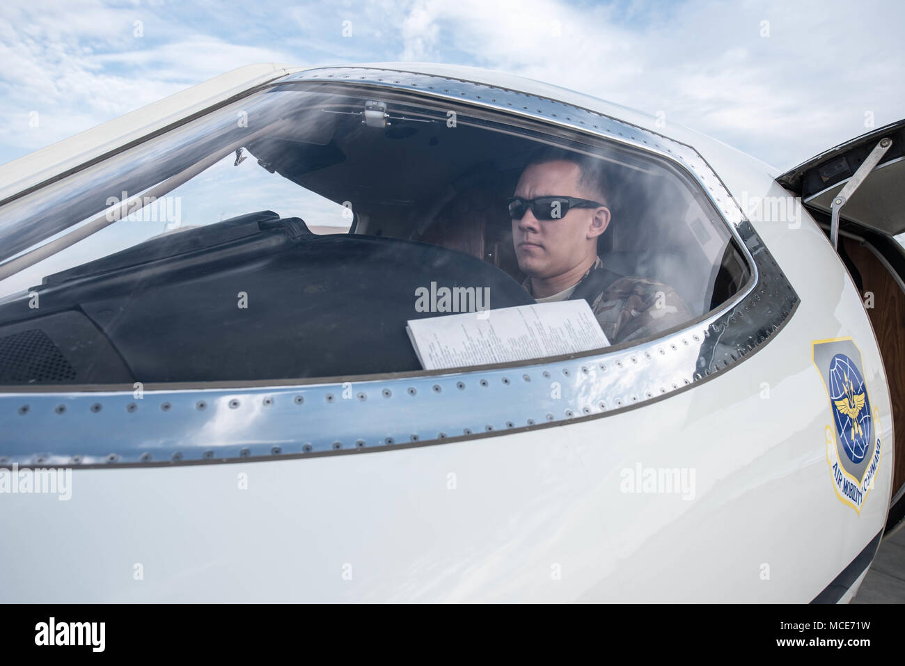 Pilot Bill Riley Phil Riley High Resolution Stock Photography and Images - Alamy