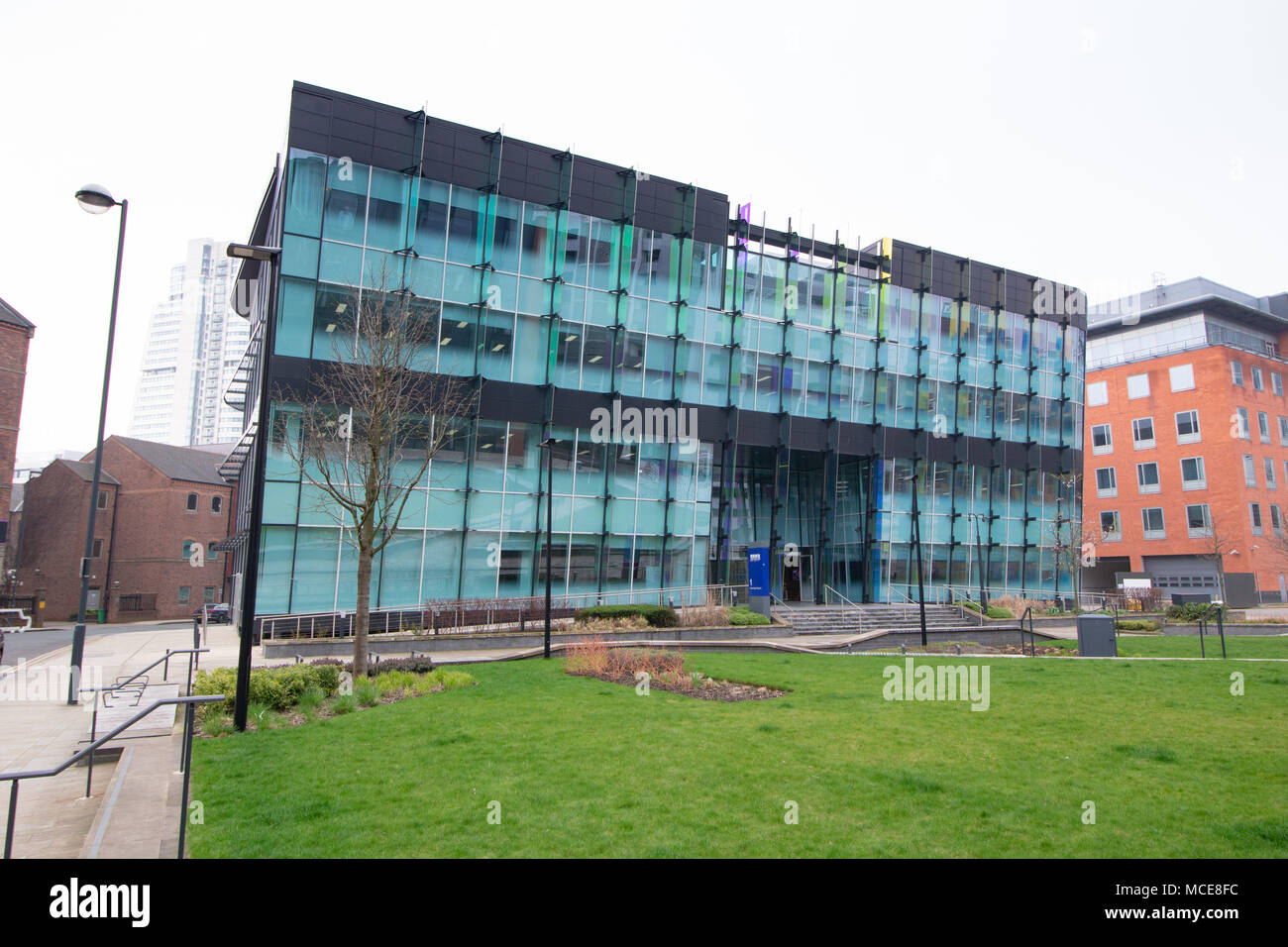 Kpmg leeds hires stock photography and images Alamy