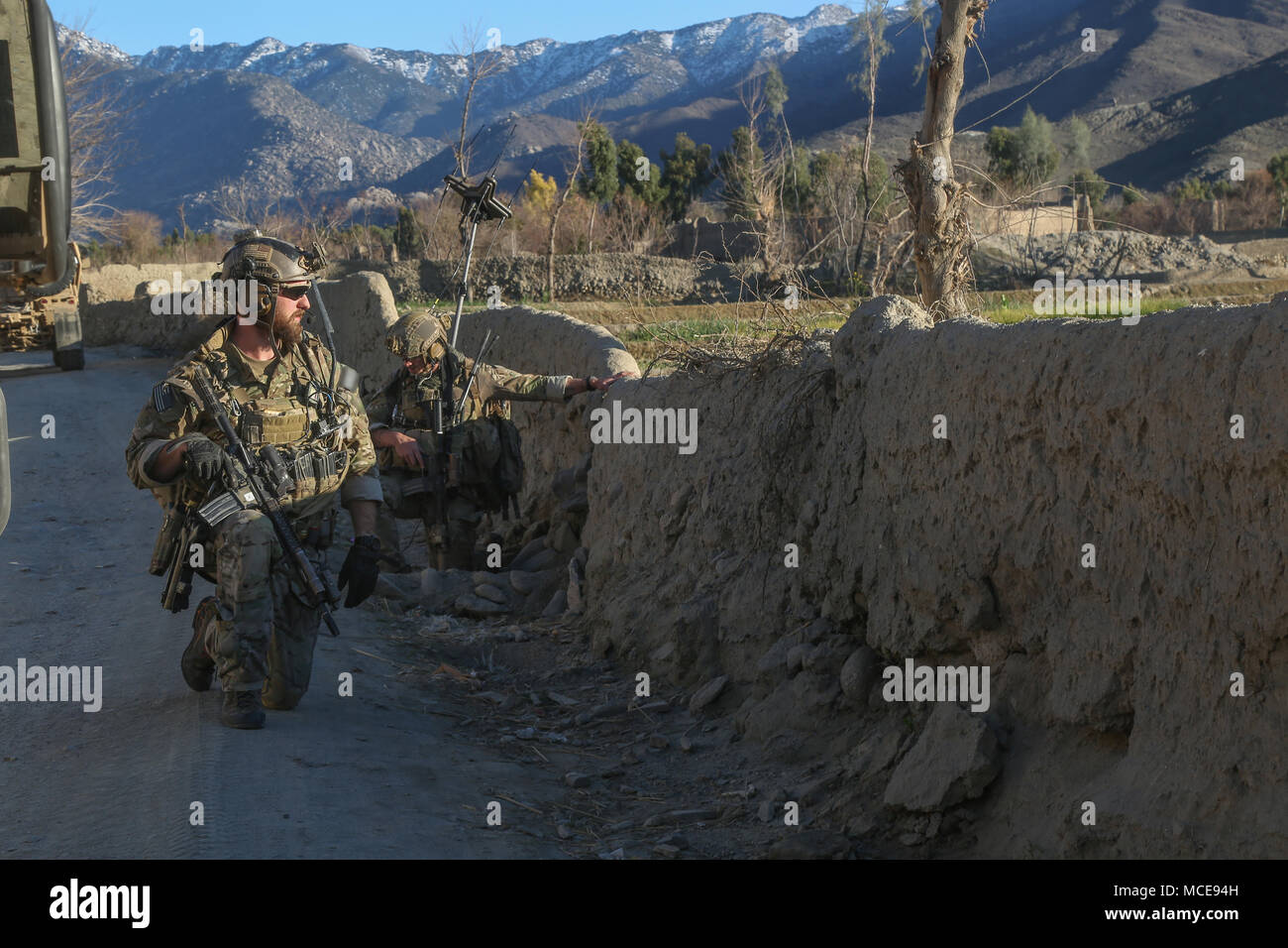 U.S. Army Special Operations Forces Soldiers, assigned to Special ...