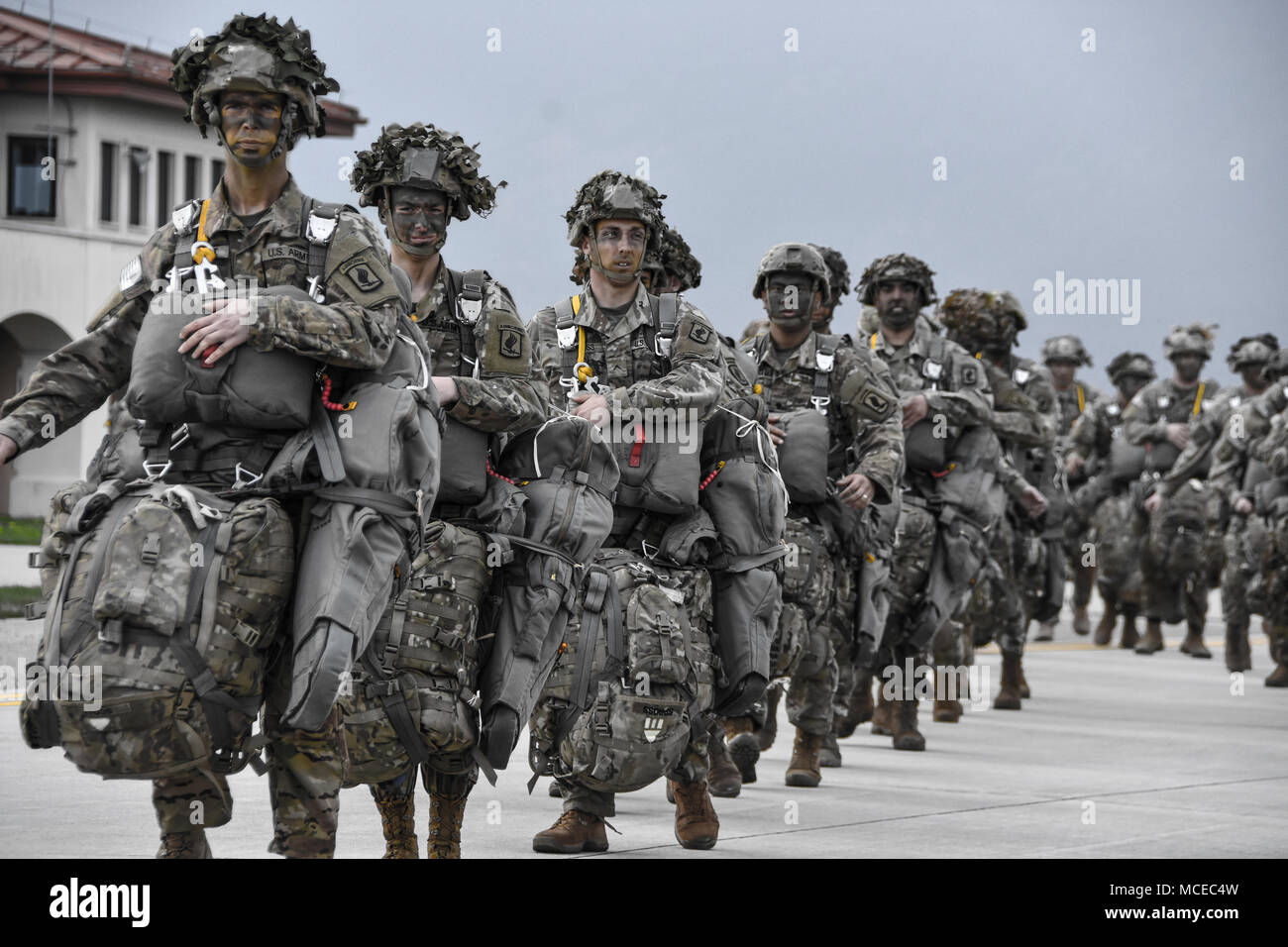 Airborne Combat Jump