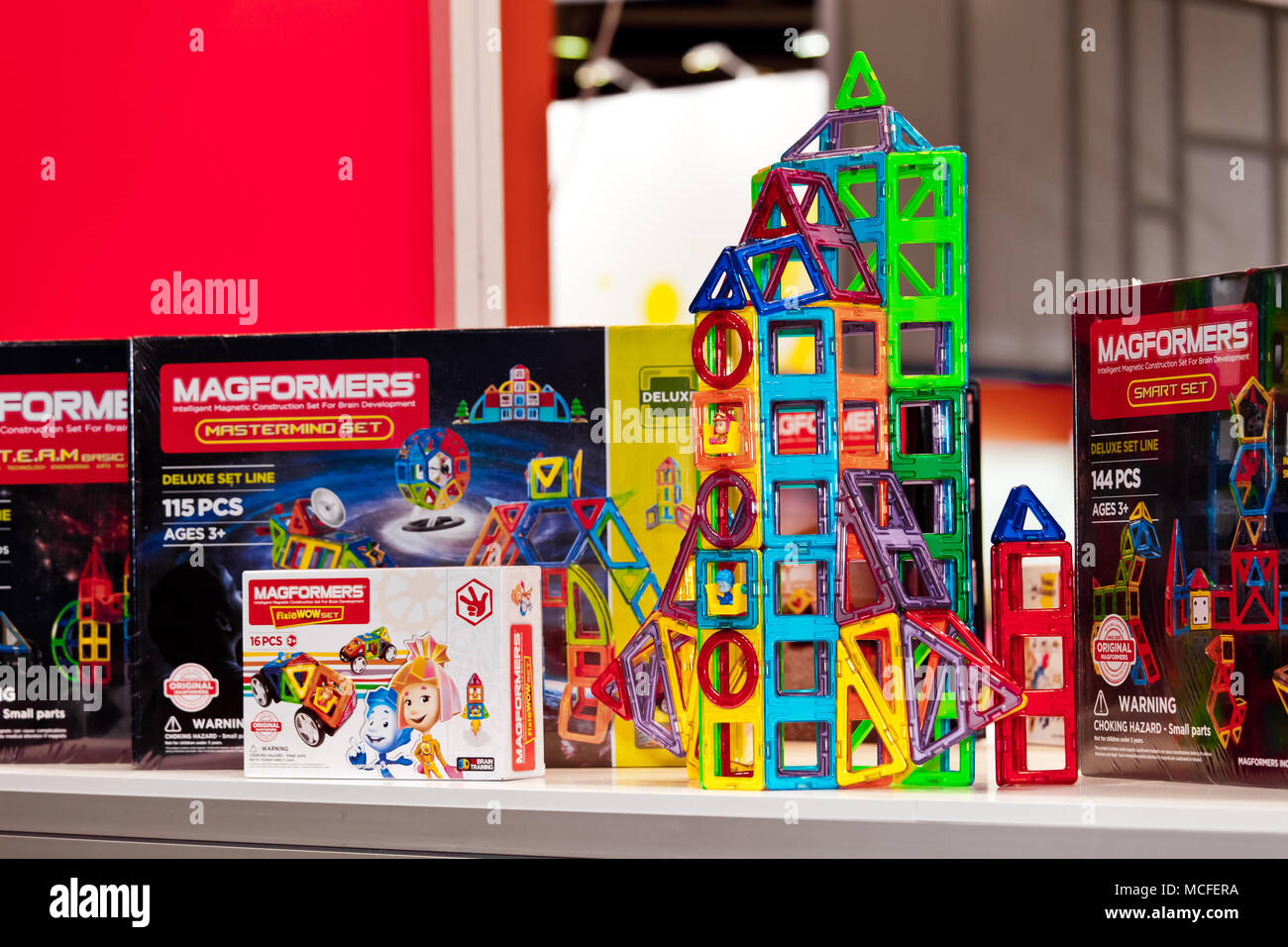 magnetic building game
