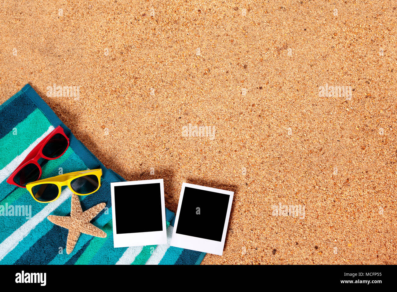 Photo album background hi-res stock photography and images - Alamy