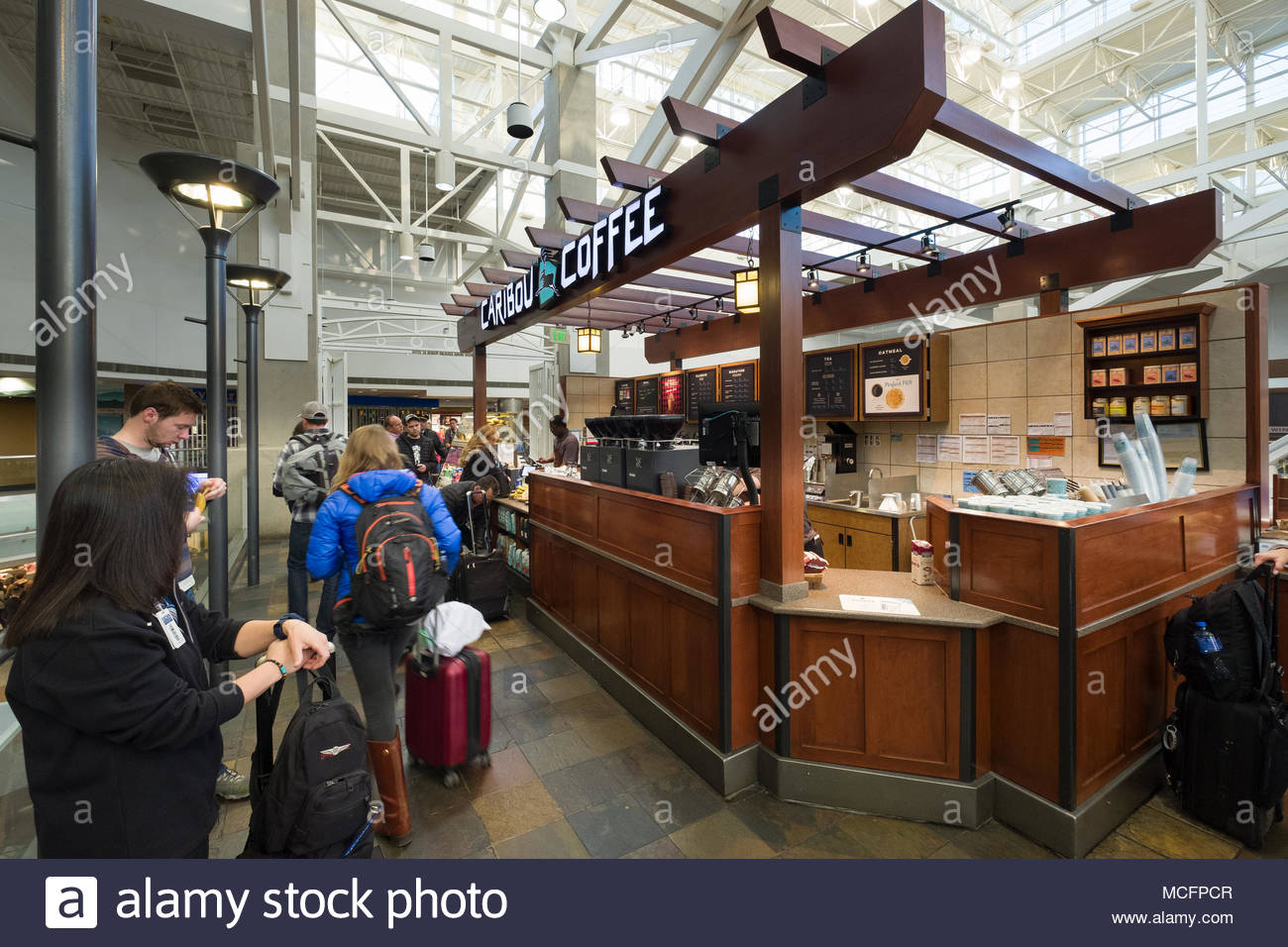 Concourse B High Resolution Stock Photography and Images Alamy