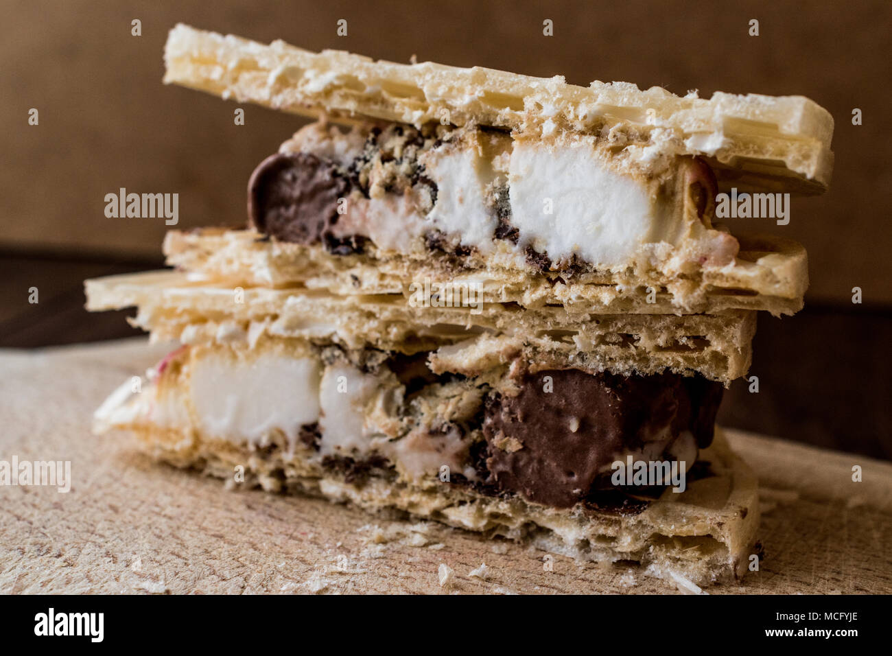 Halva ice cream sandwich / Kagit helva arasi dondurma. Dessert Concept