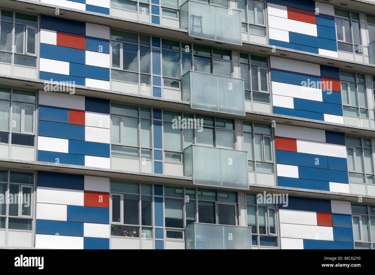 High density building hi-res stock photography and images - Alamy