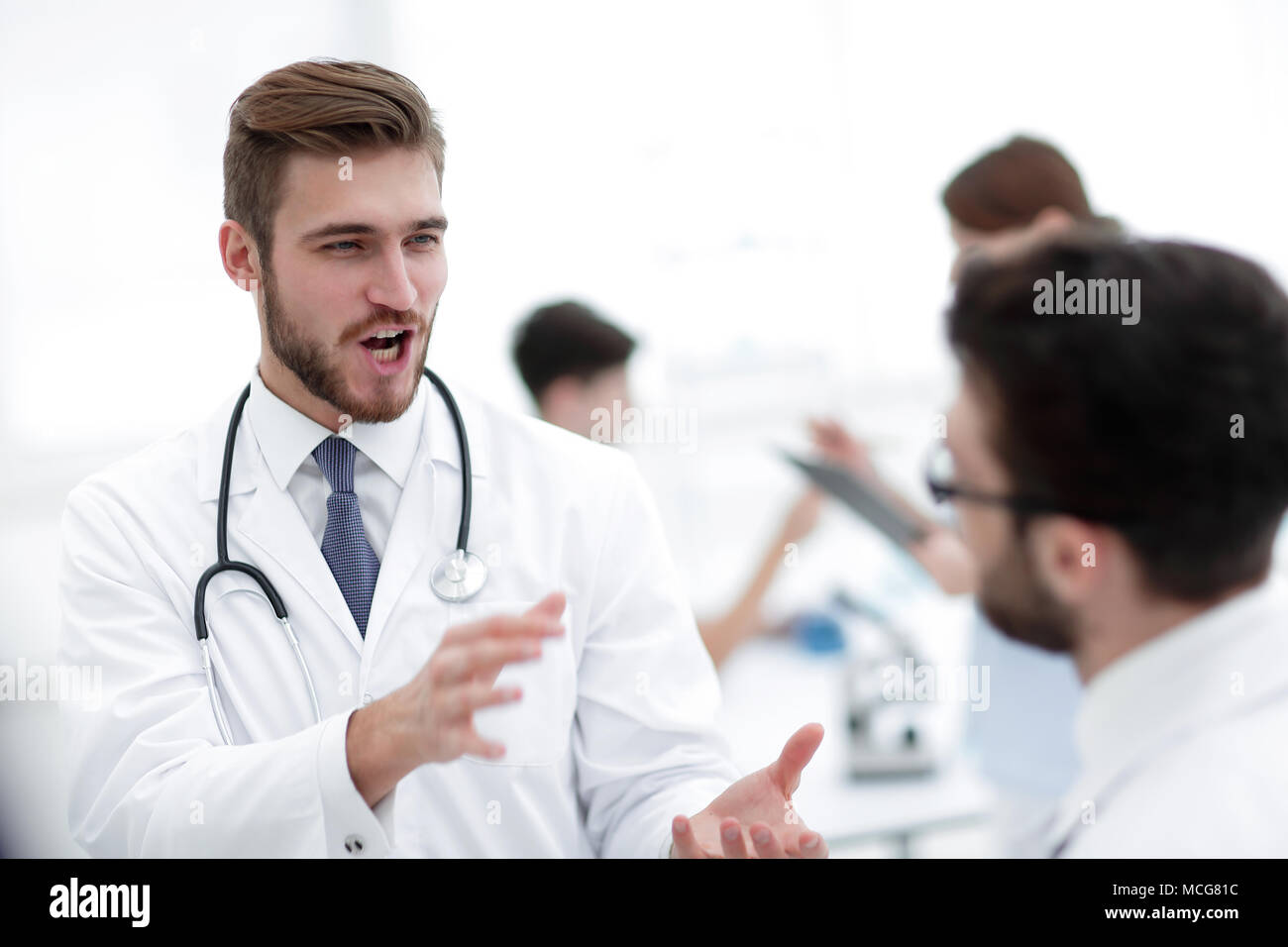 doctor and laboratory staff Stock Photo - Alamy