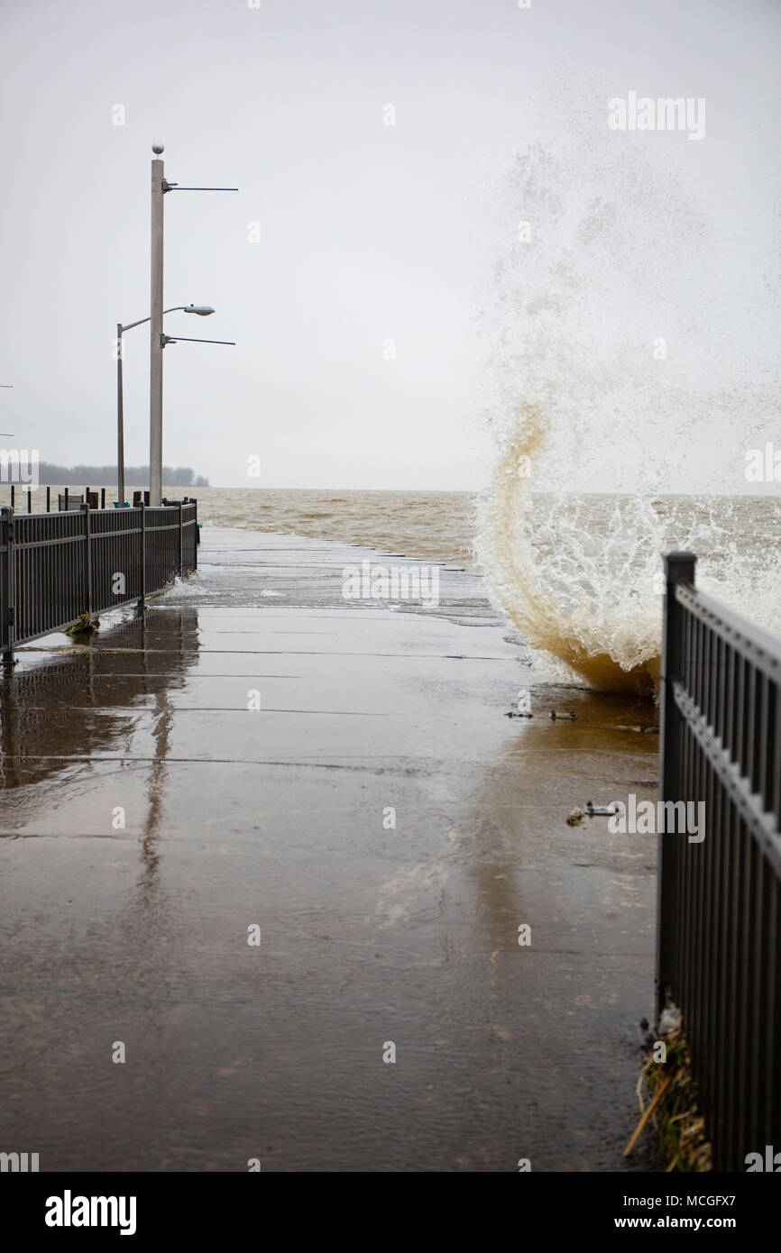 Luna pier michigan hires stock photography and images Alamy