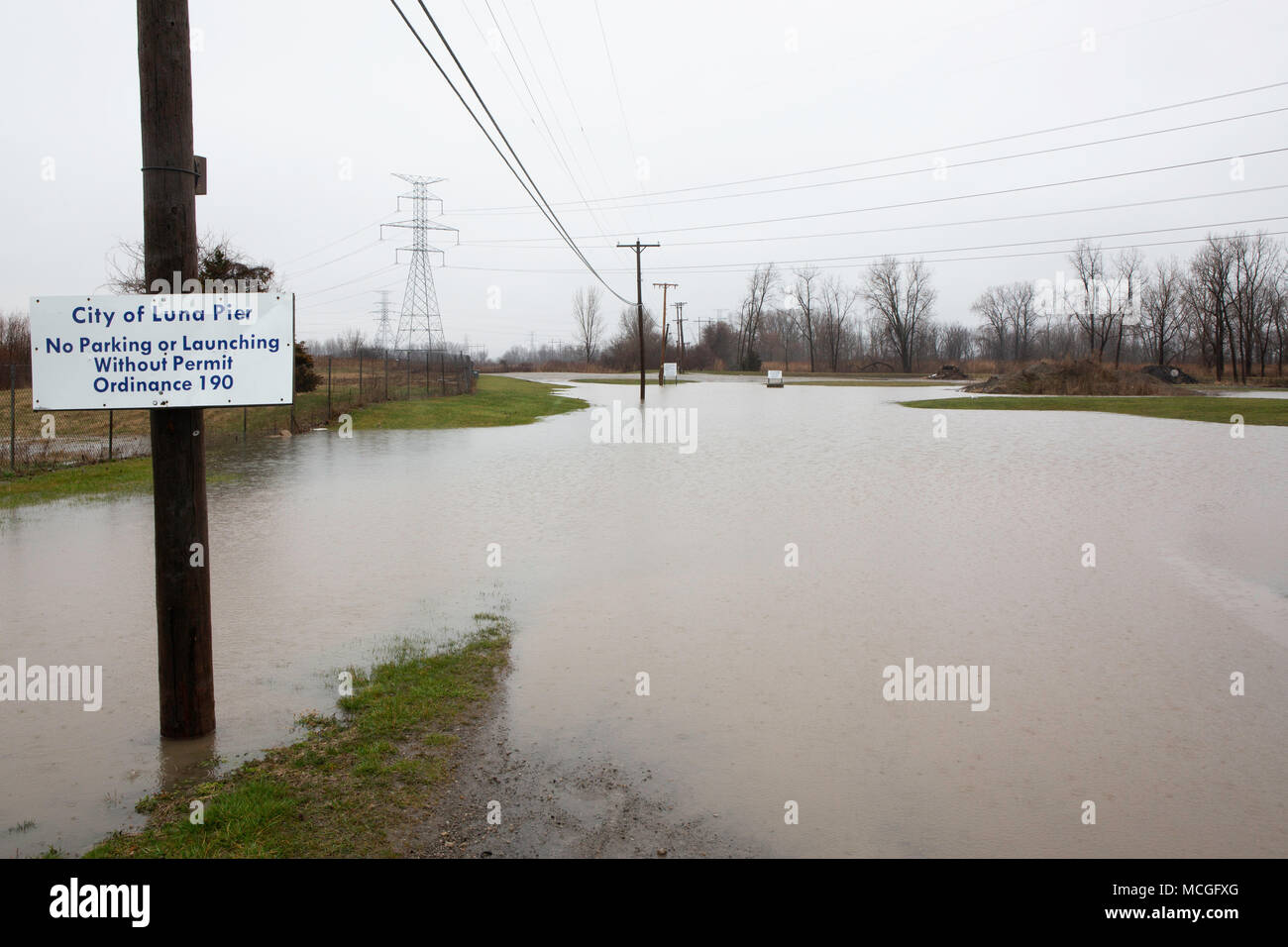 LUNA PIER MICHIGAN, April 15, 2018 More than 200 Luna Pier residents