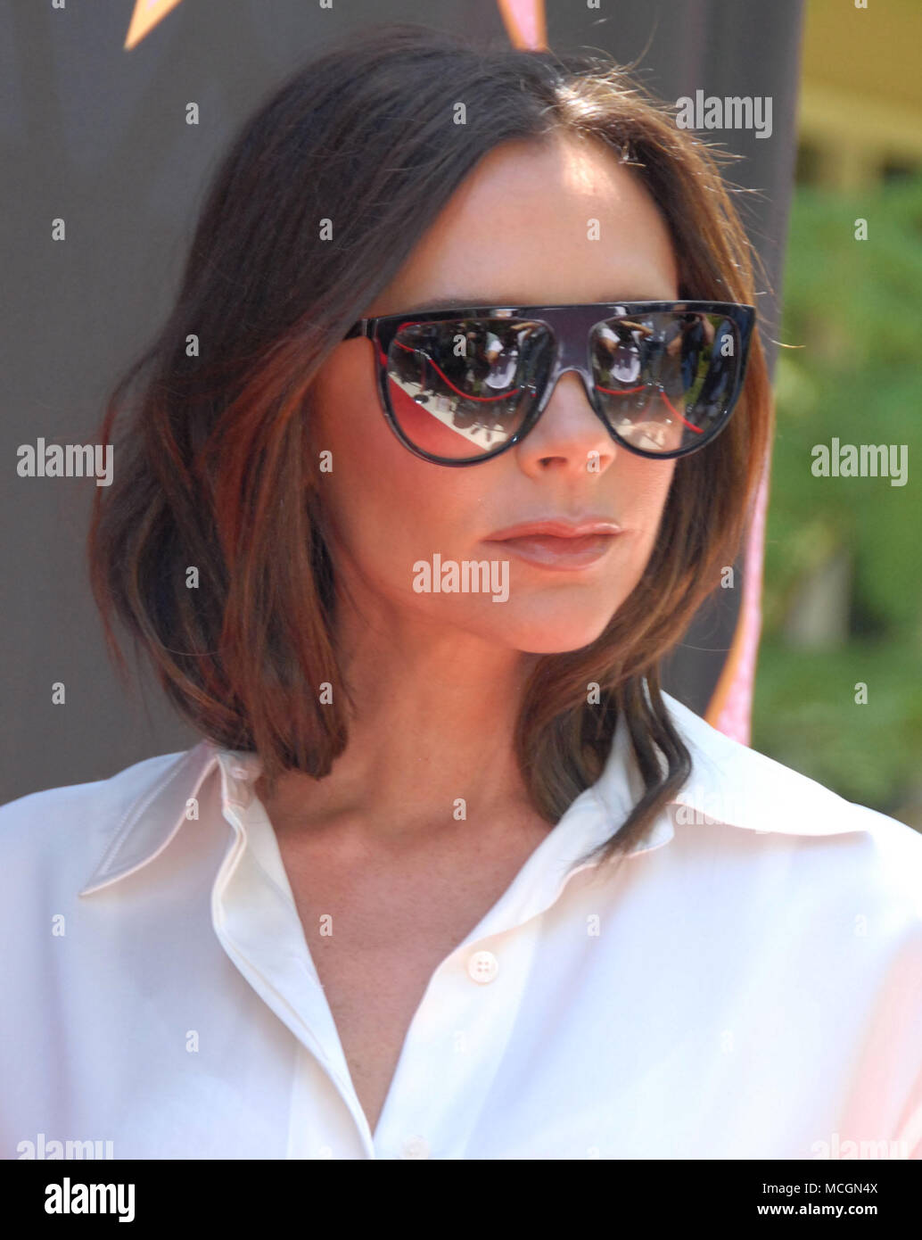 BEVERLY HILLS, CA - APRIL 16: Victoria Beckham attends post reception luncheon for Eva Longoria Star on Walk of Fame on April 16, 2018 in Beverly Hills, California. Photo by Barry King/Alamy Live News Stock Photo