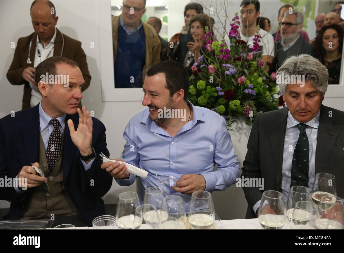 Italian politicians at Vinitaly Expo Stock Photo - Alamy