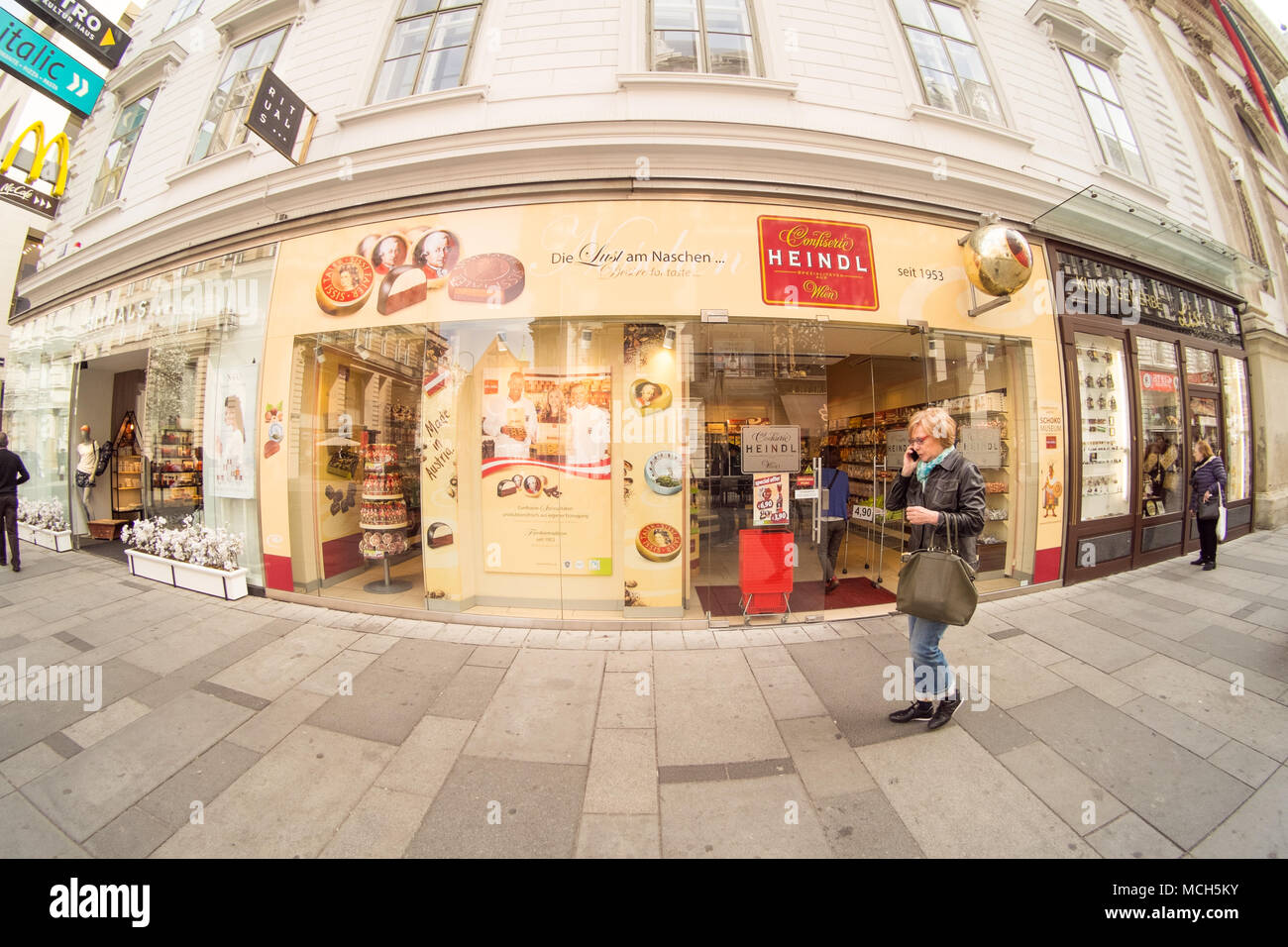 Vienna chocolate hires stock photography and images Alamy