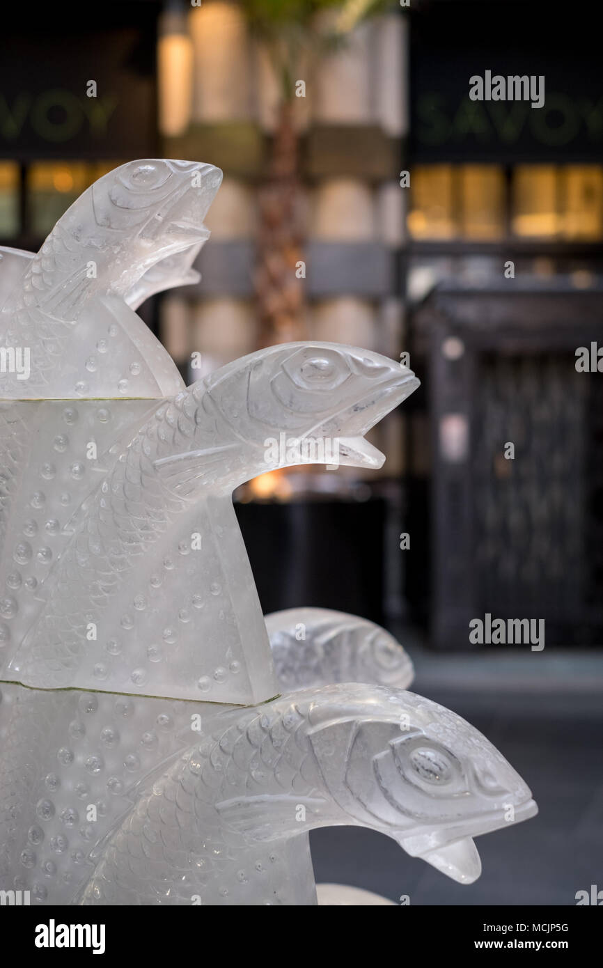 Lalique glassmaker hi res stock photography and images Alamy Lalique glassmaker hi res stock photography and images Alamy